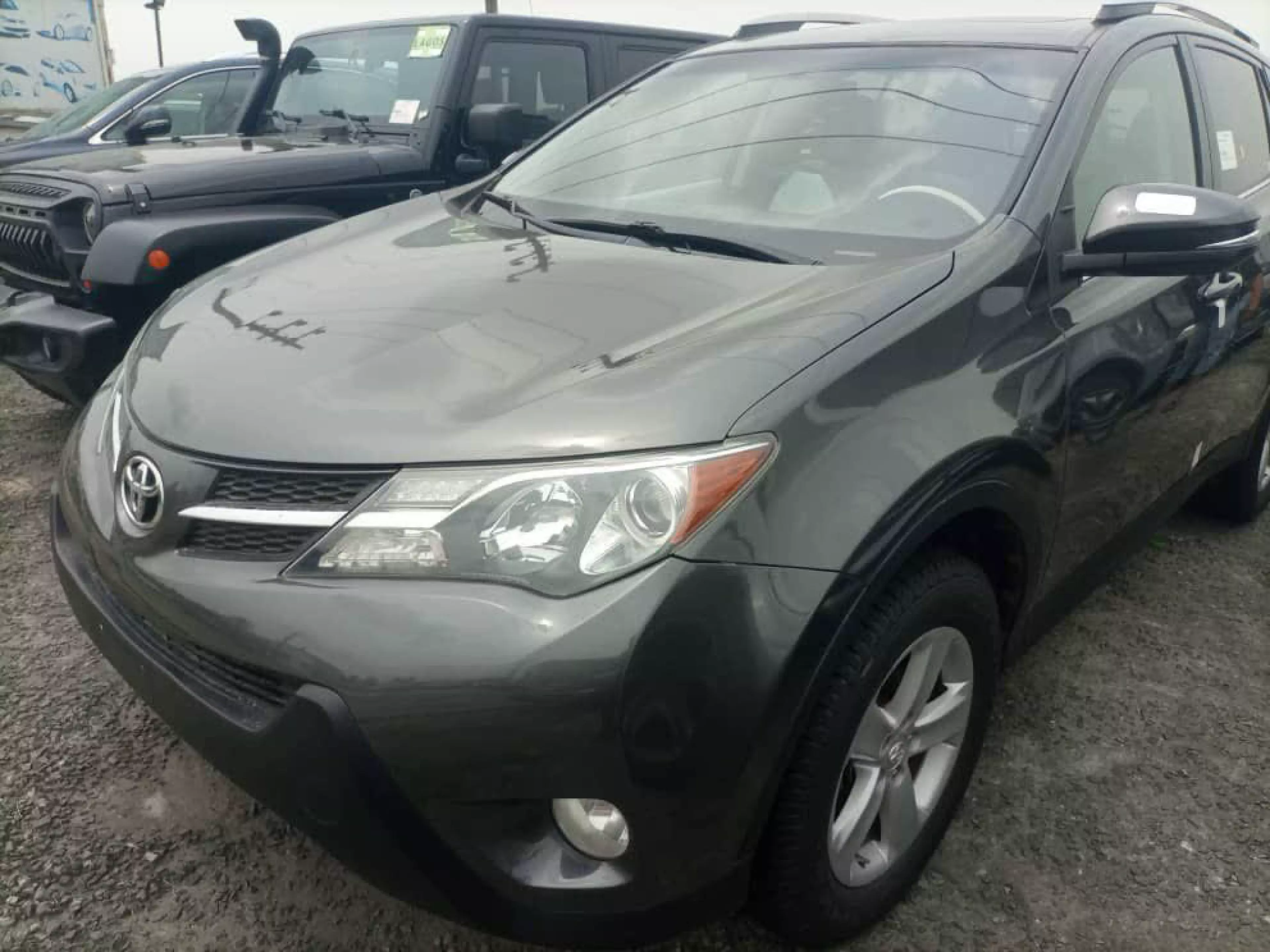 Toyota RAV 4 - 2013