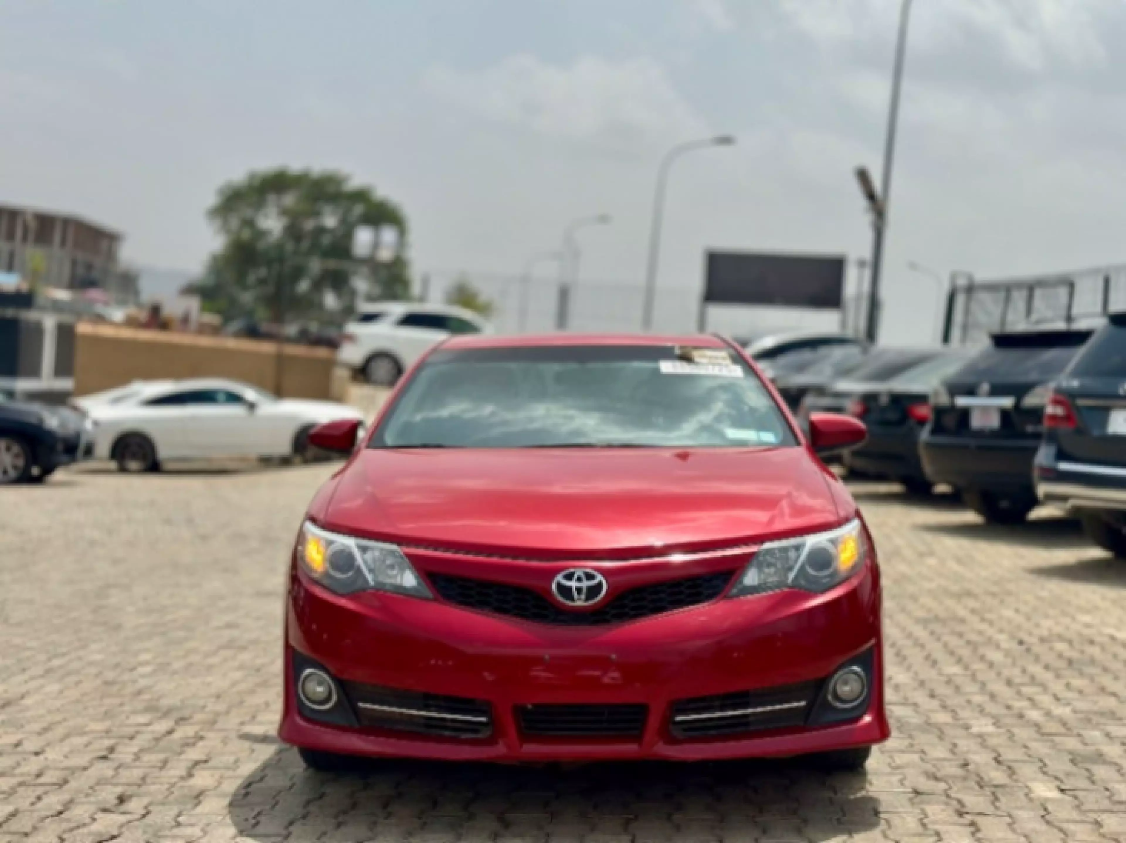 Toyota camry - 2012