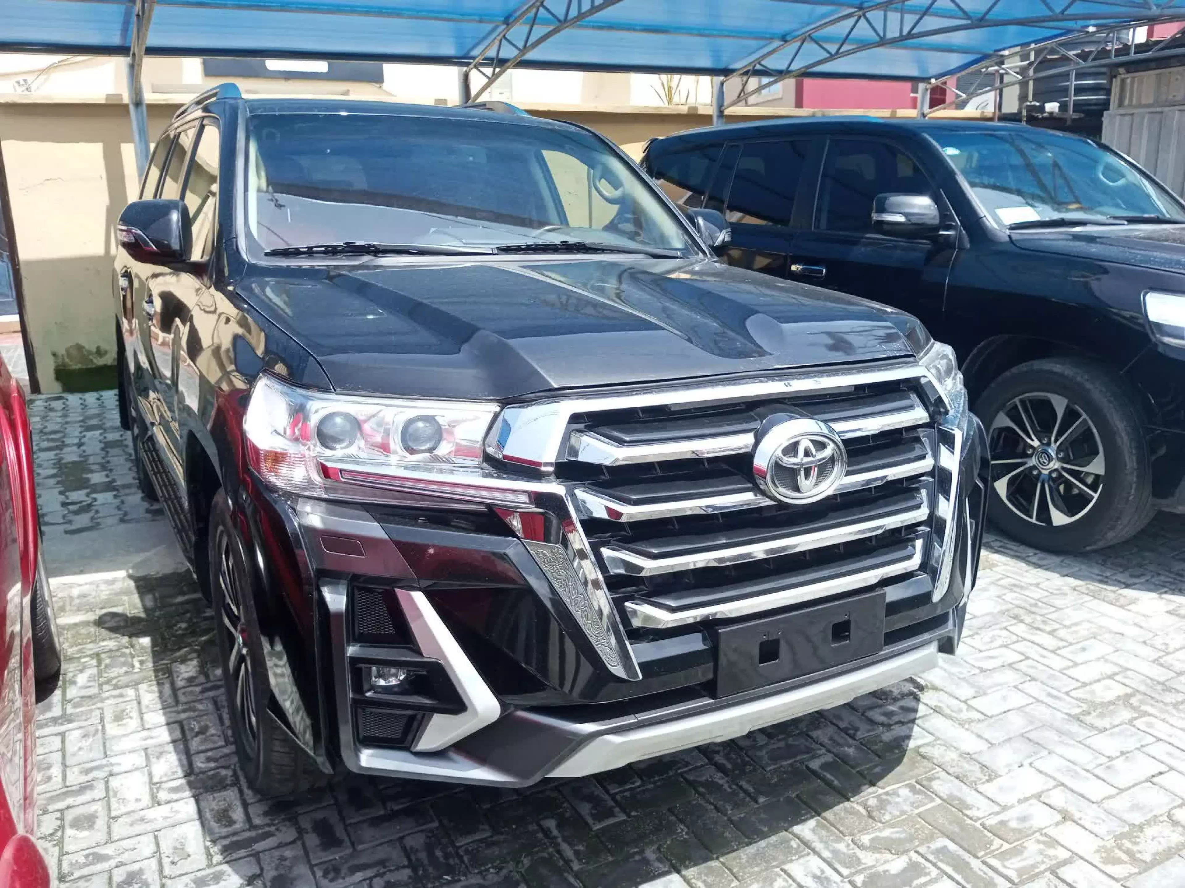 Toyota Land Cruiser - 2009