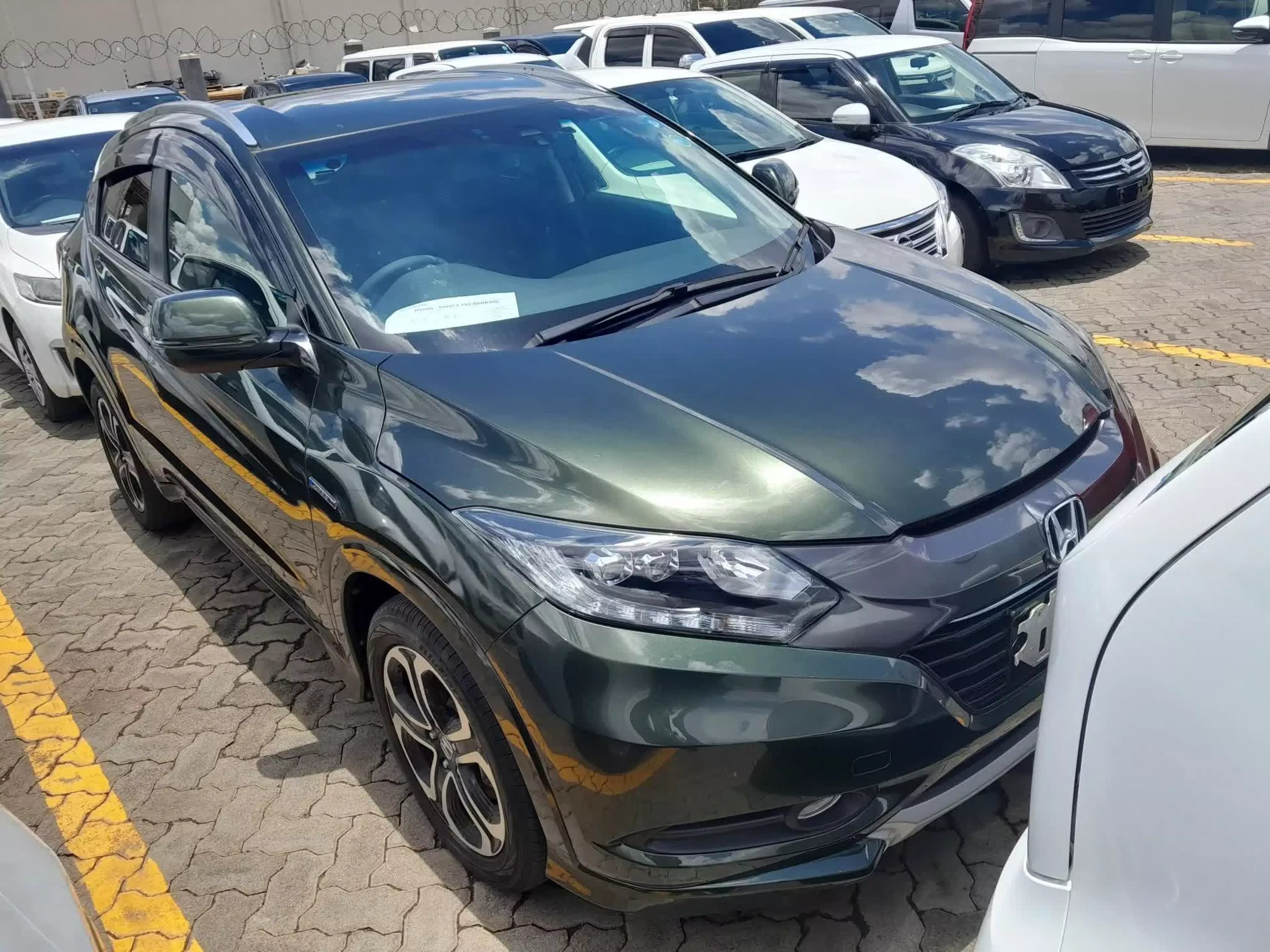 Honda Vezel  - 2015