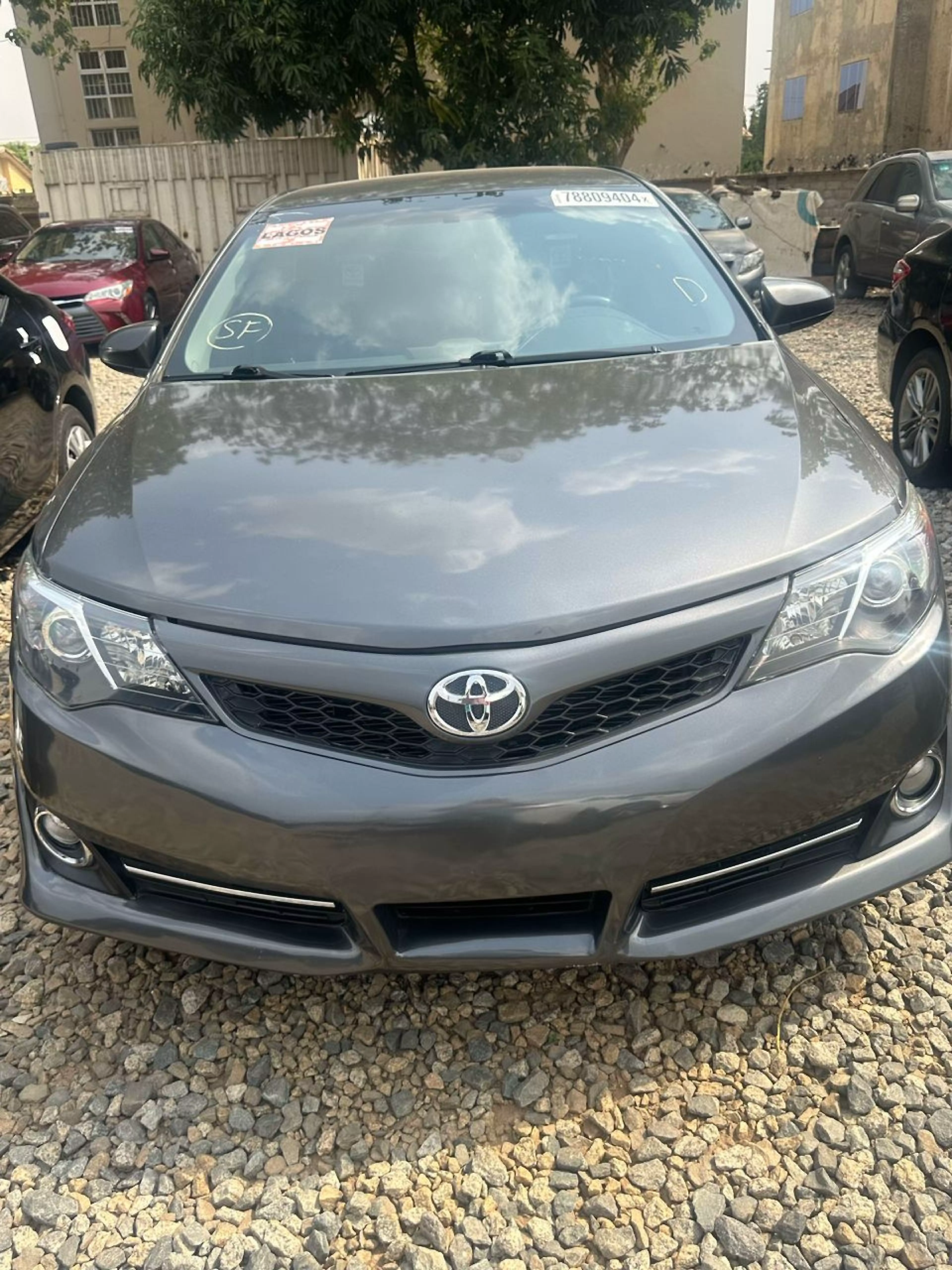 Toyota Camry   - 2013