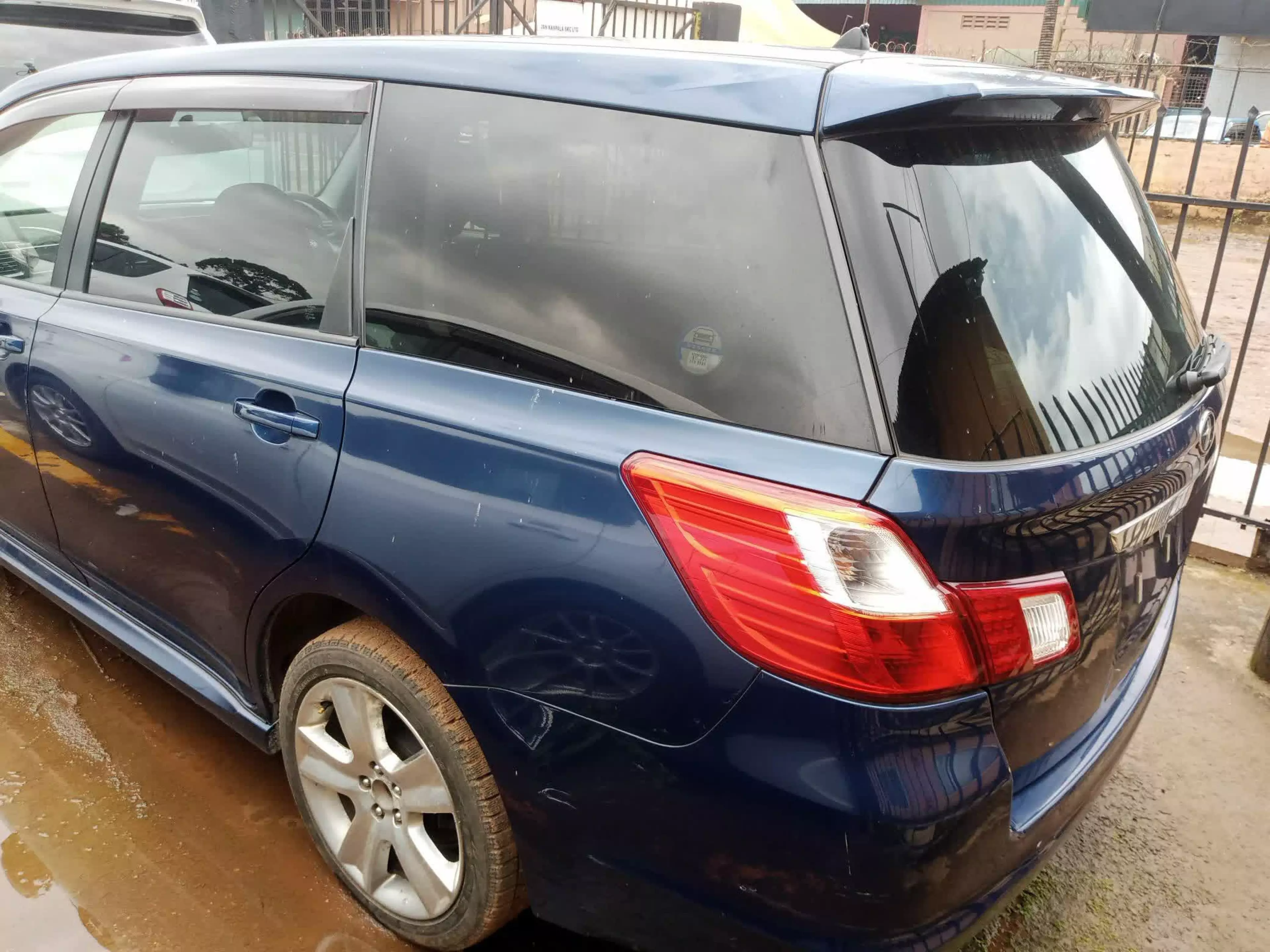 Subaru Exiga  - 2008