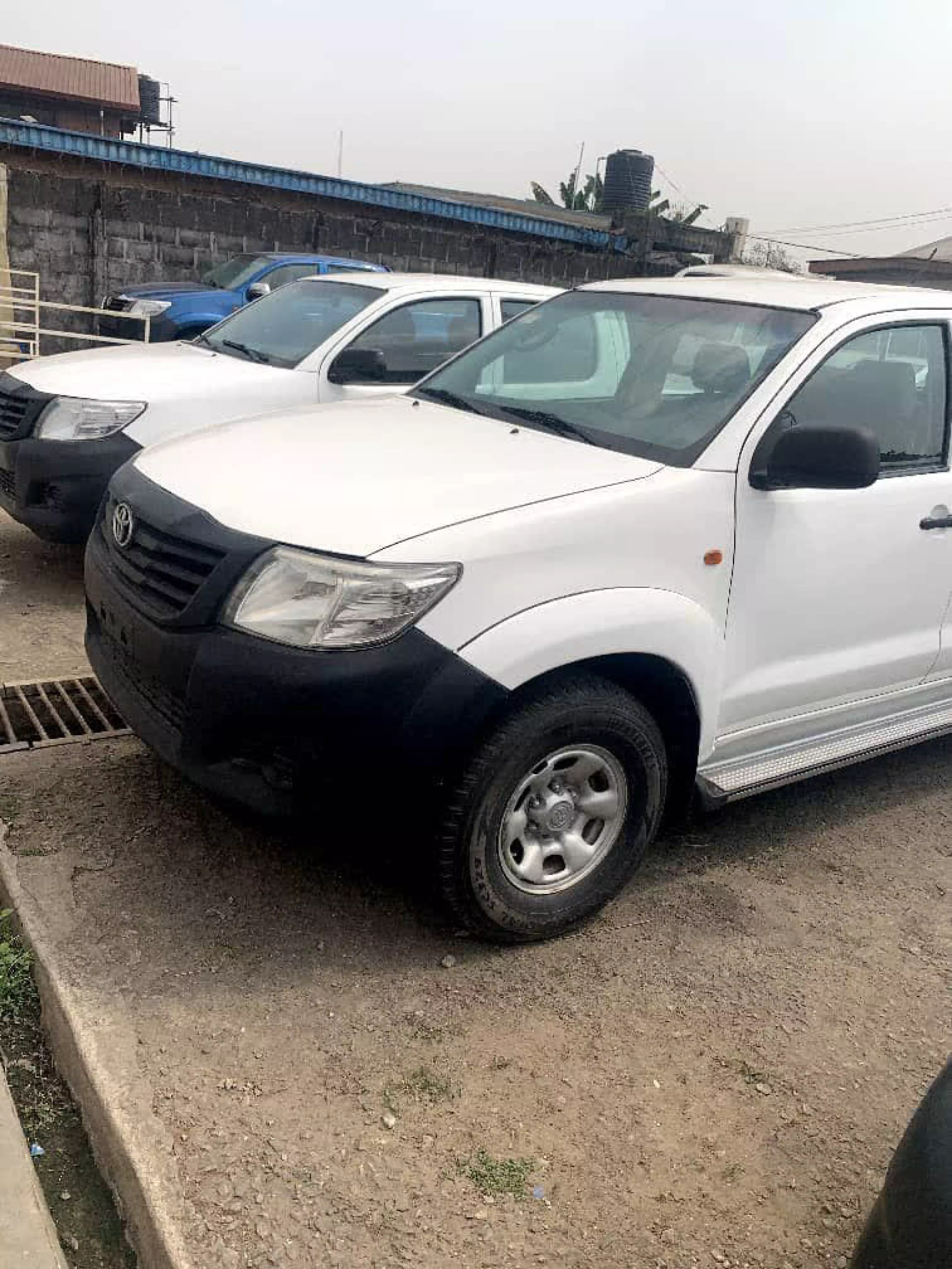 Toyota Hilux - 2011