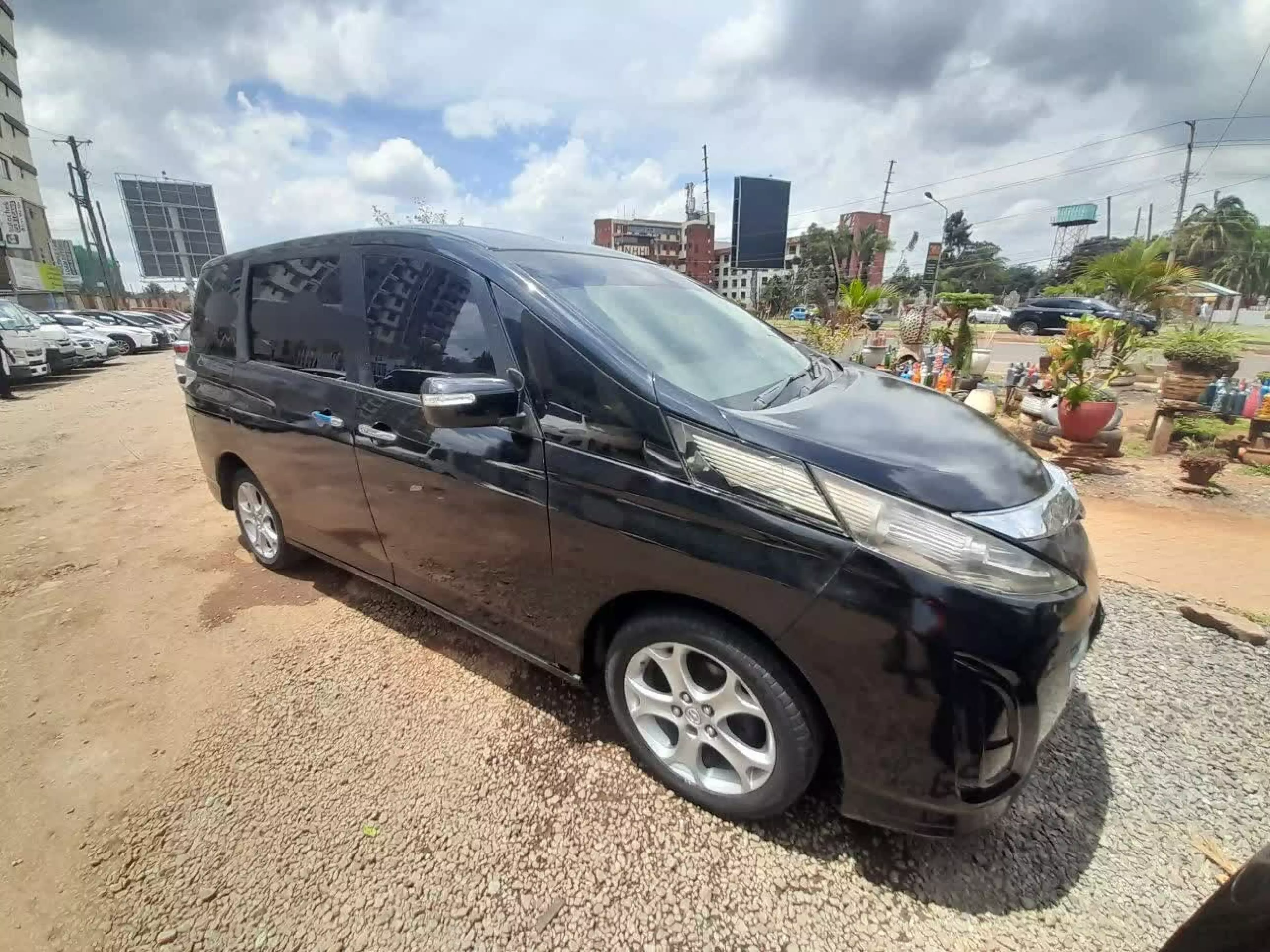 Mazda Biante - 2012