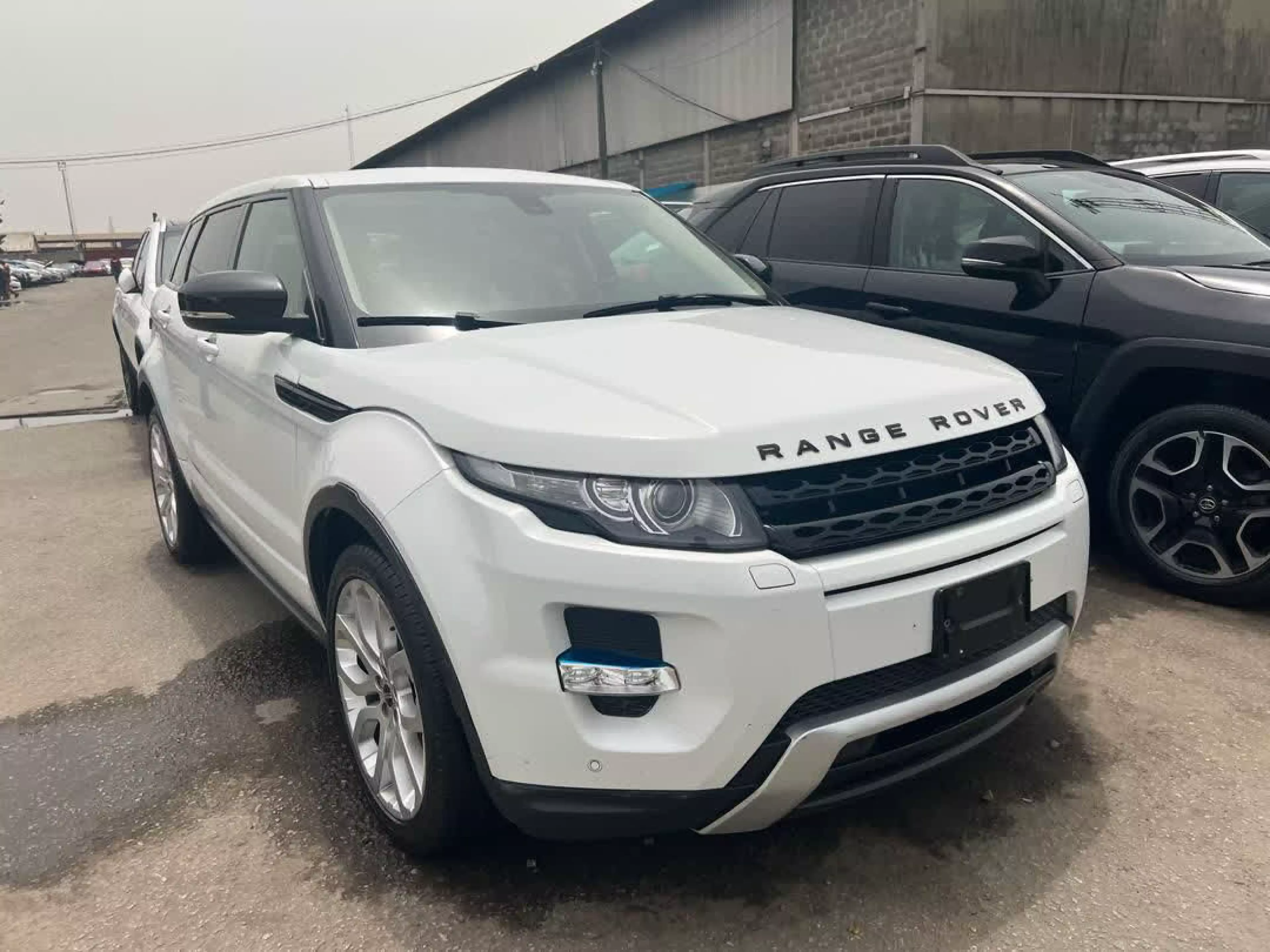 Land Rover Range Rover Evoque - 2012