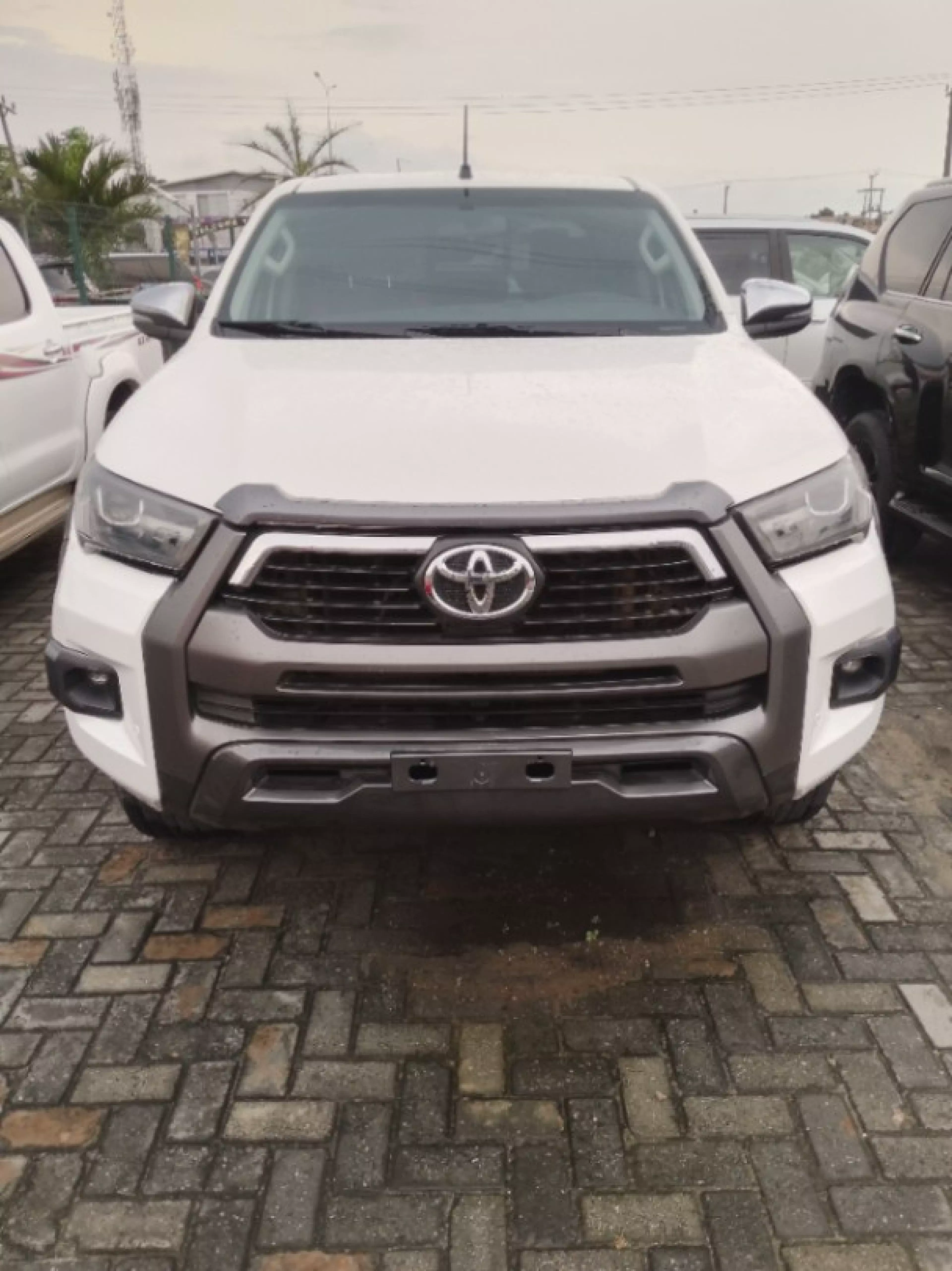 Toyota Hilux Revo  - 2019