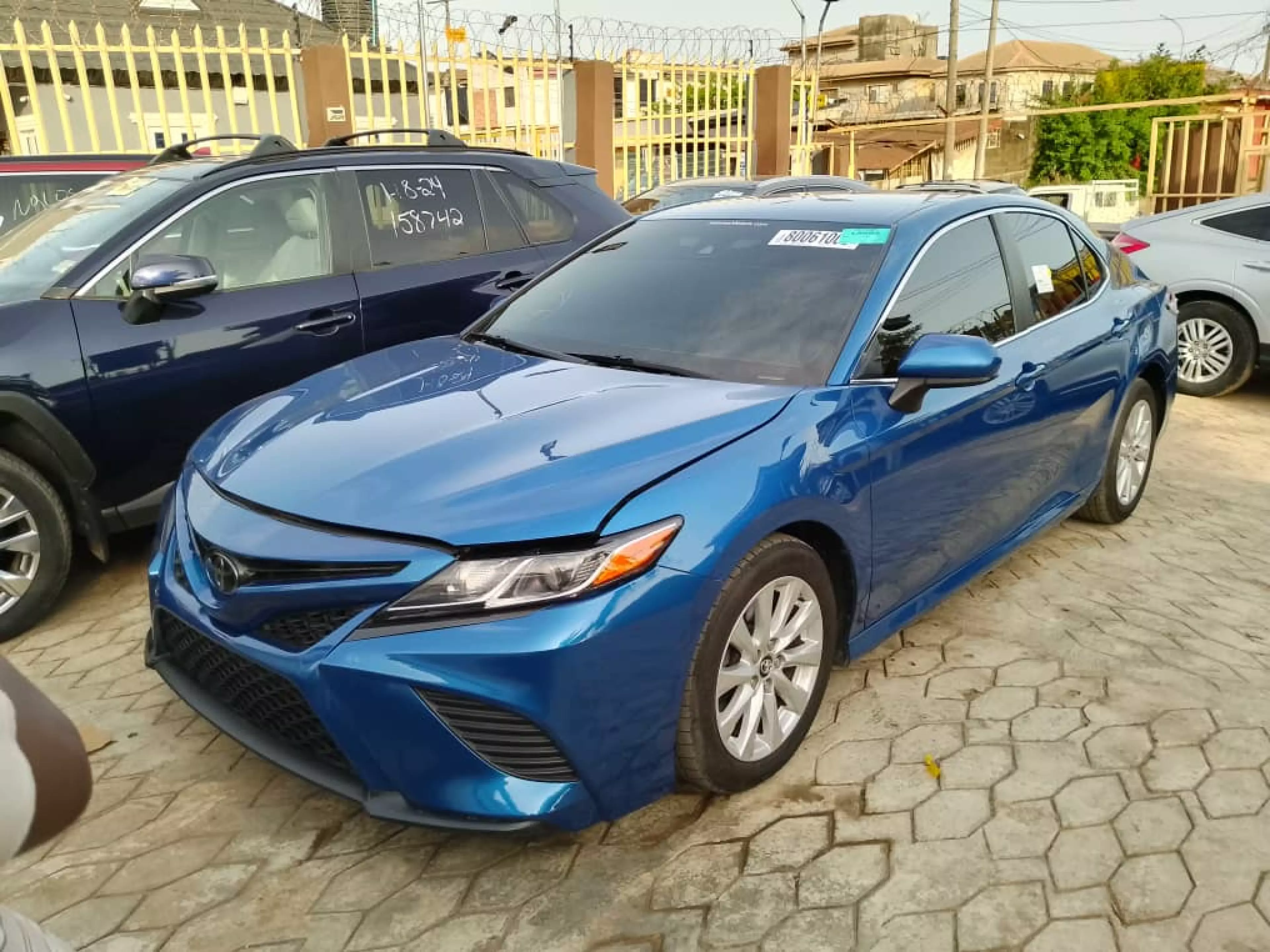 Toyota Camry   - 2019