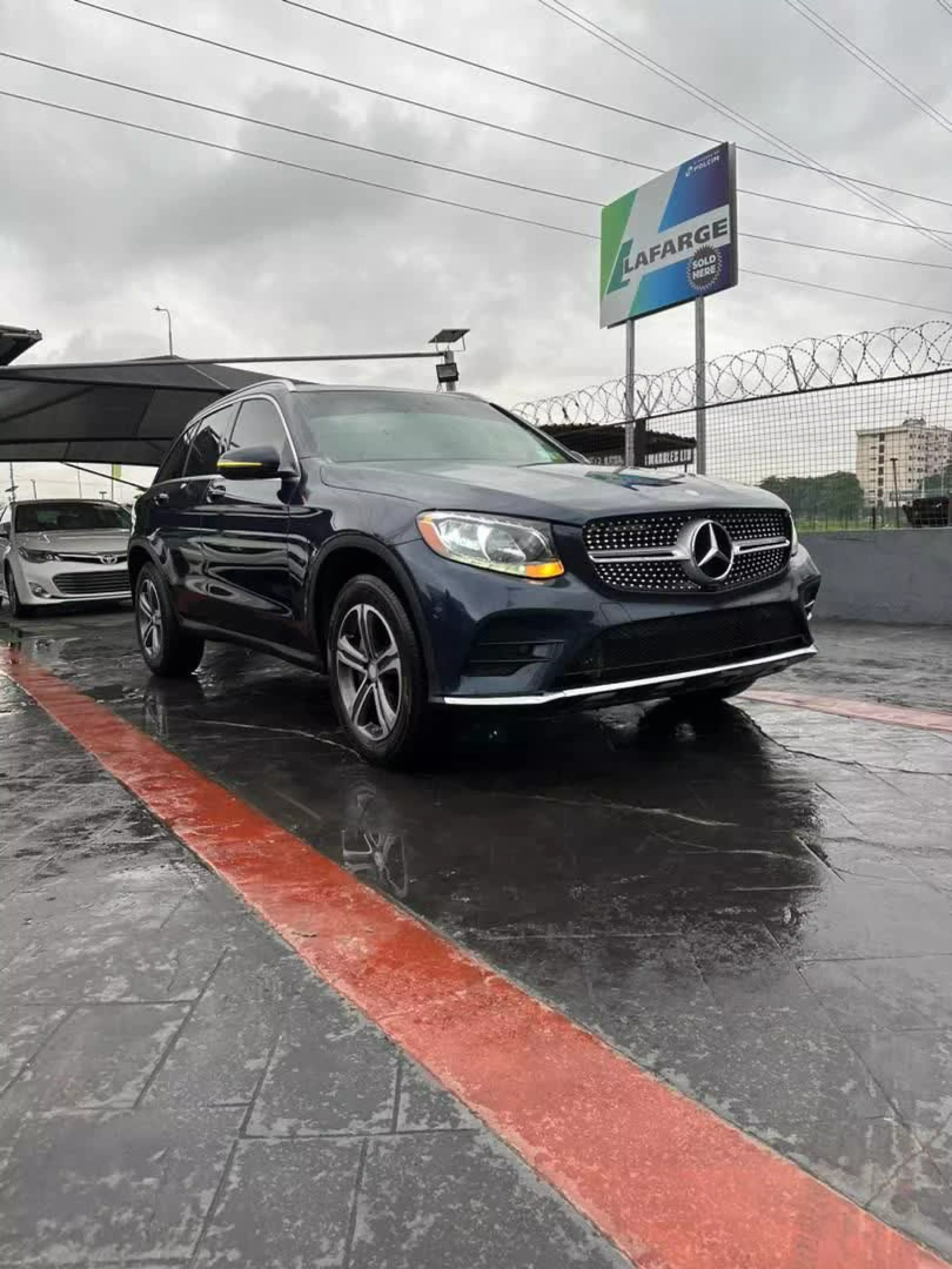 Mercedes-Benz GLC 300 - 2017