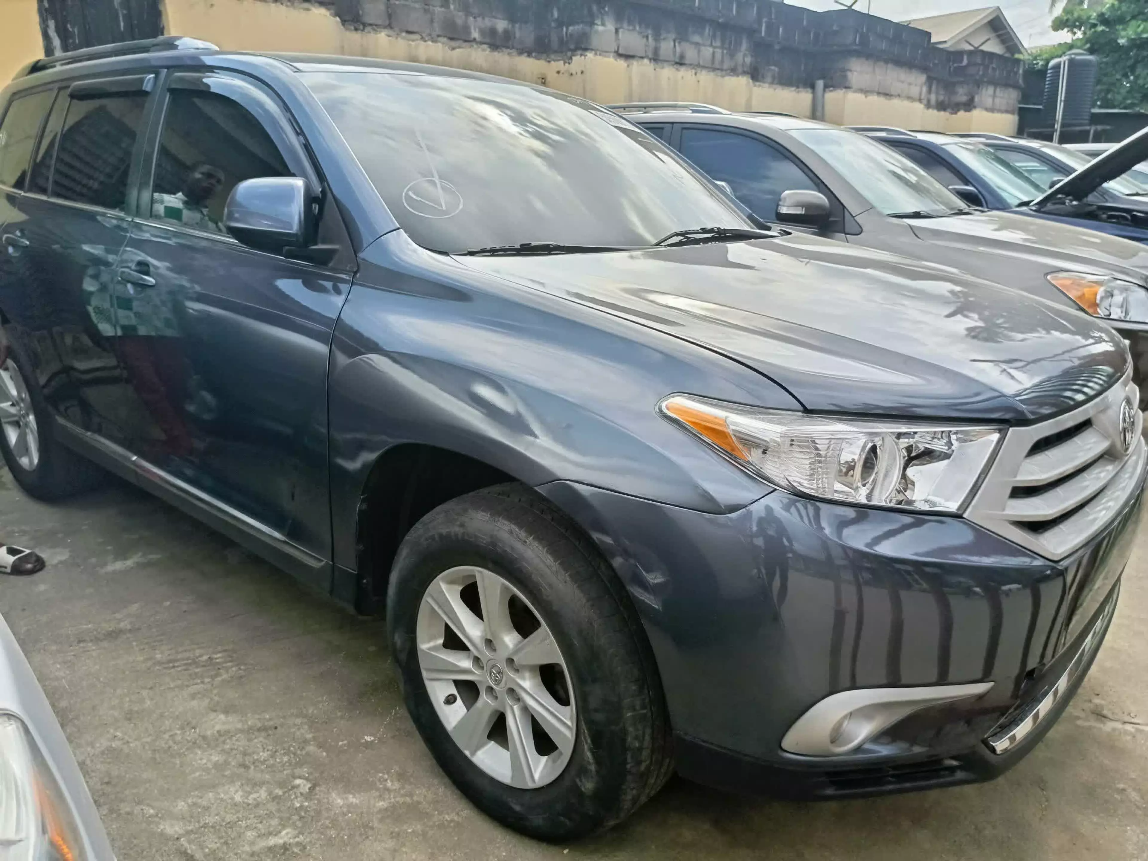 Toyota Highlander - 2012