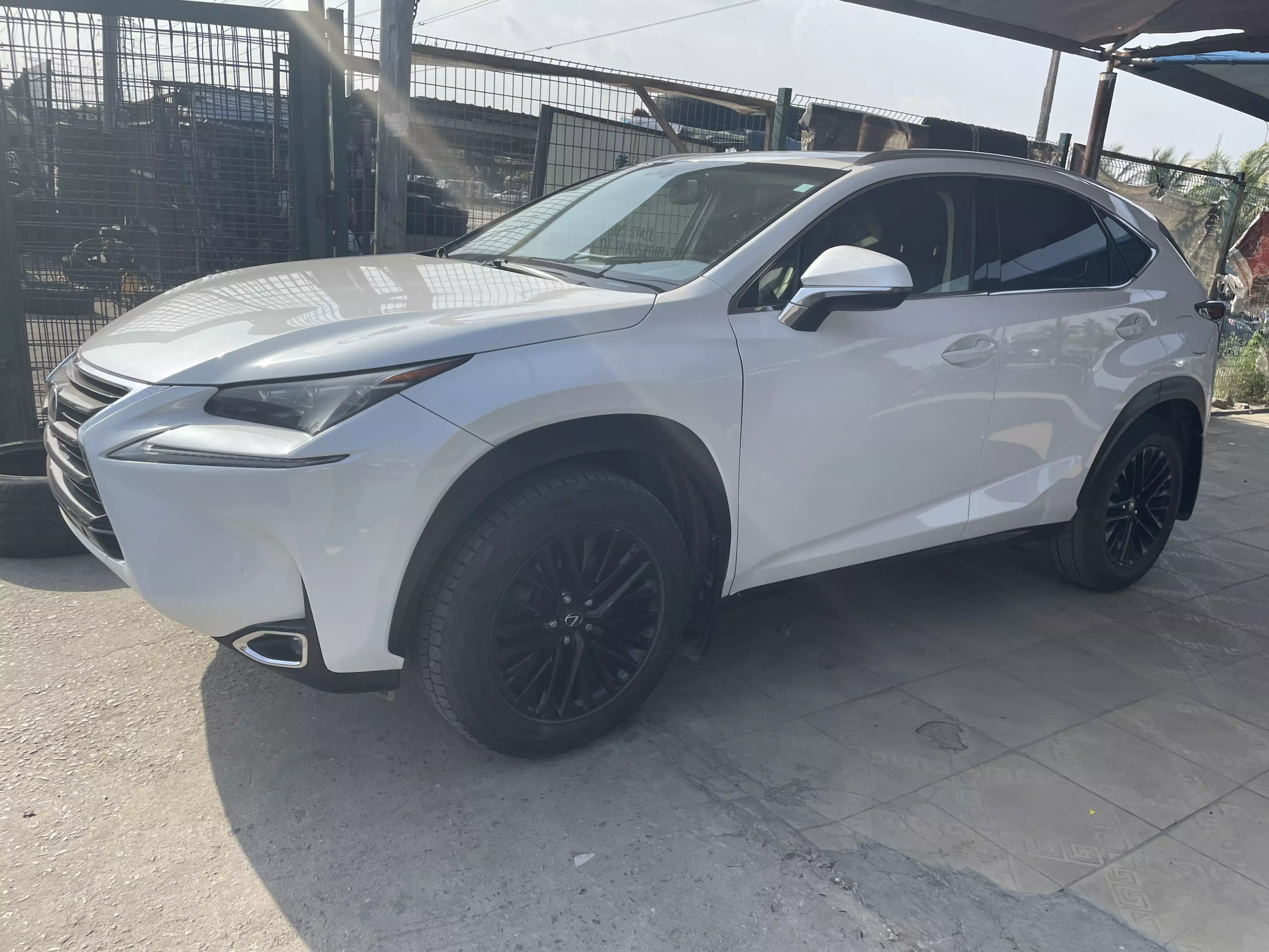 Lexus NX 200T   - 2016