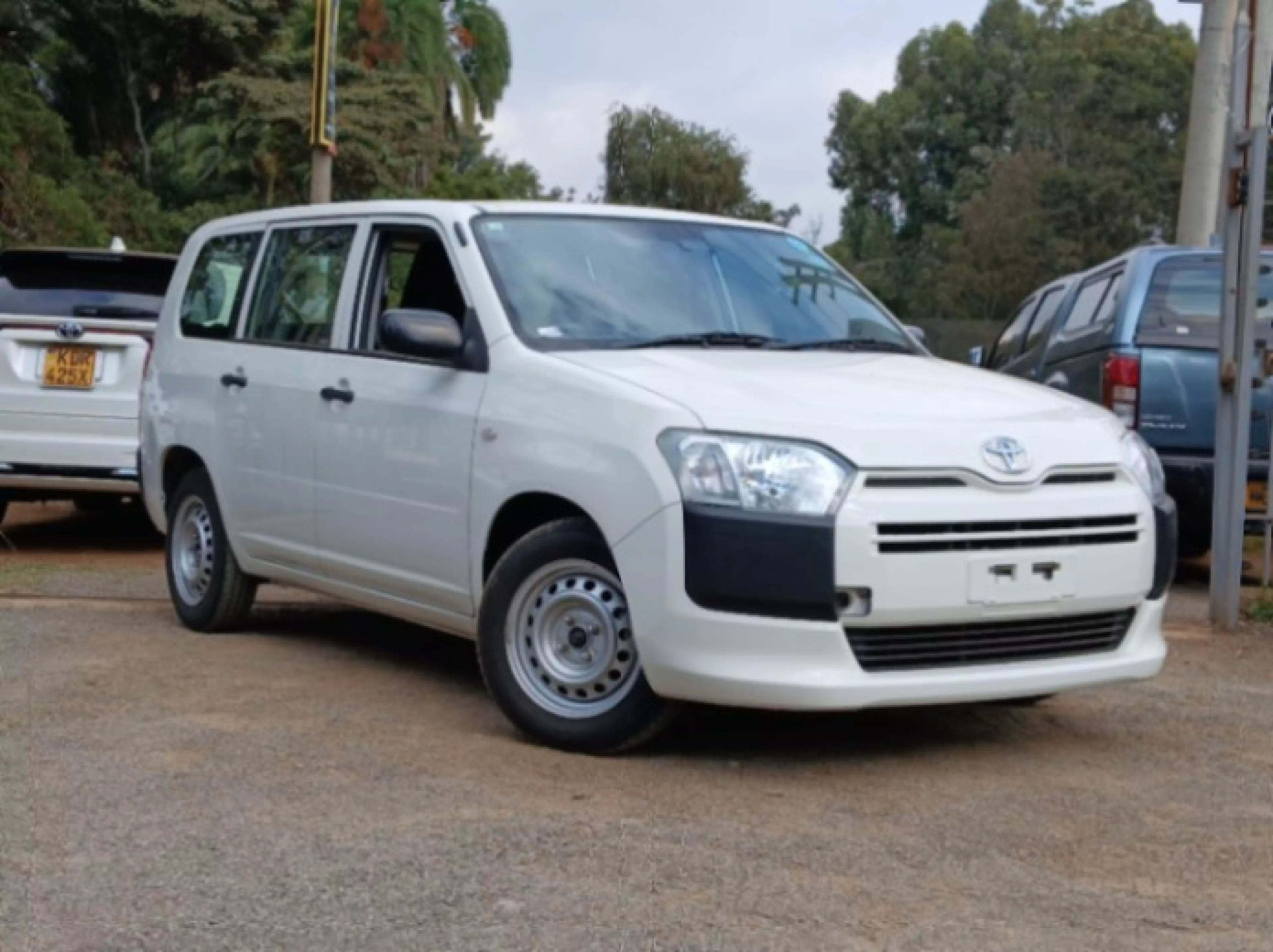 Toyota Succeed  - 2018