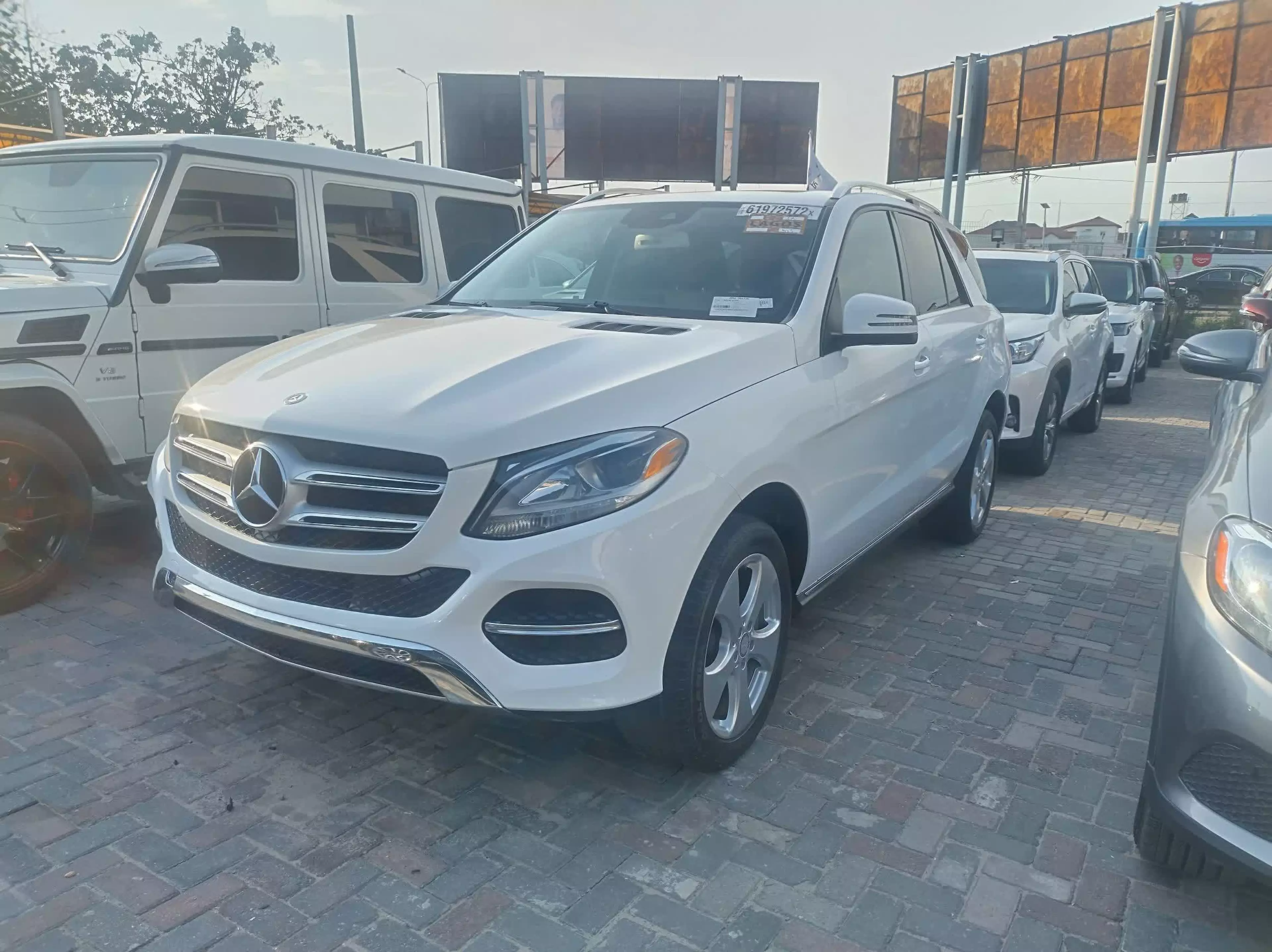 Mercedes-Benz GLE 350 - 2016