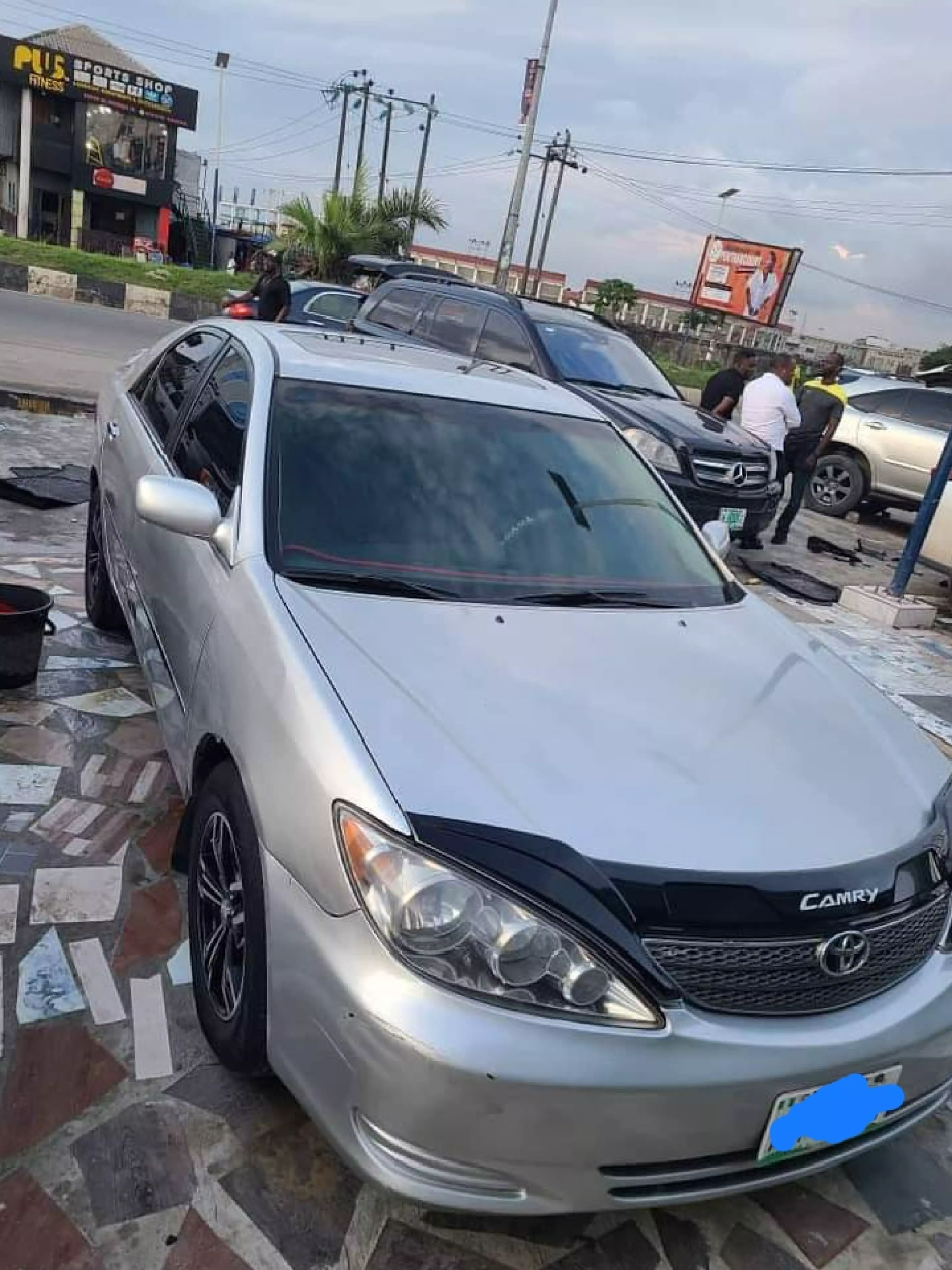 Toyota Camry - 2005