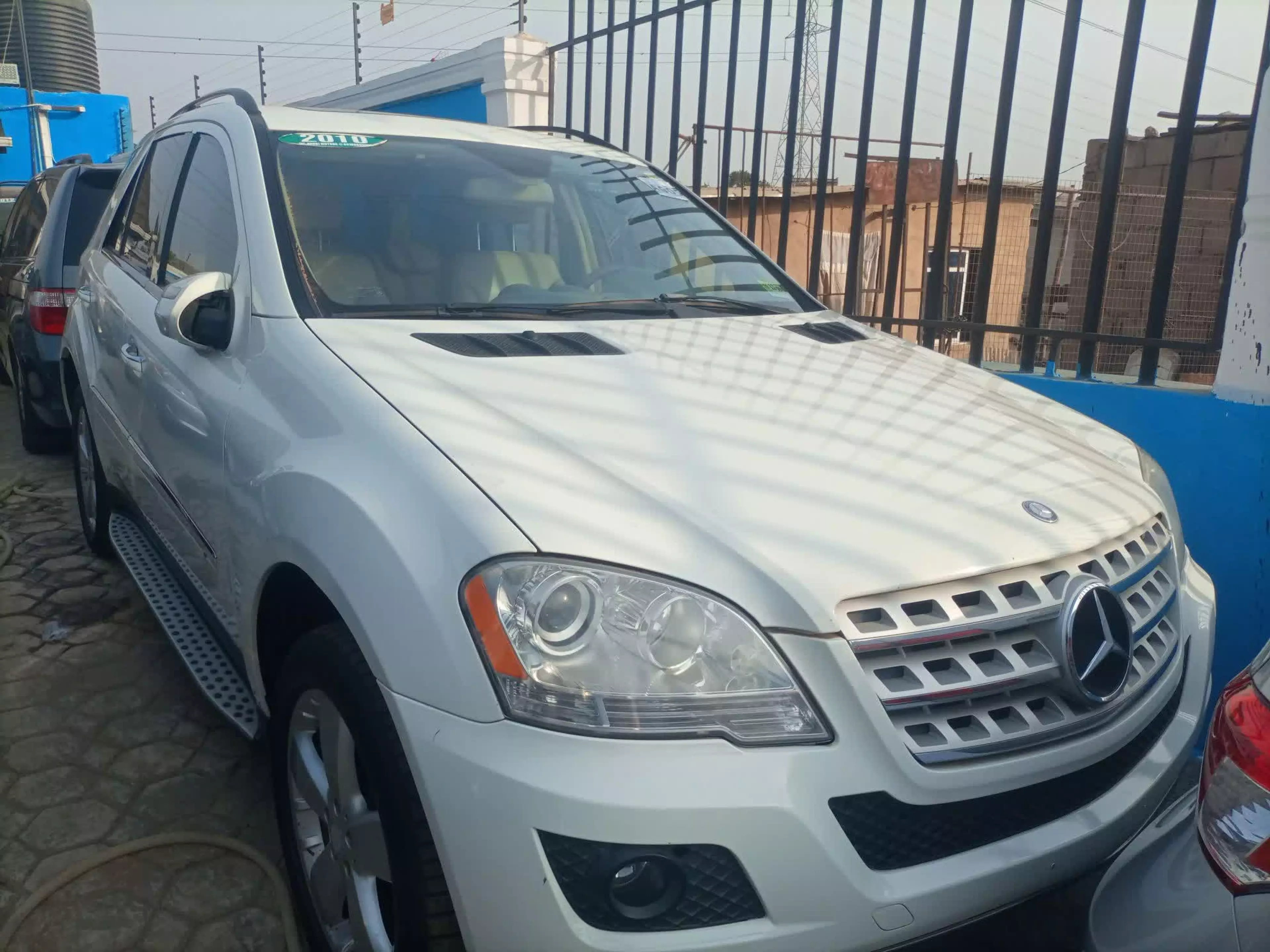 Mercedes-Benz ML 350 - 2010