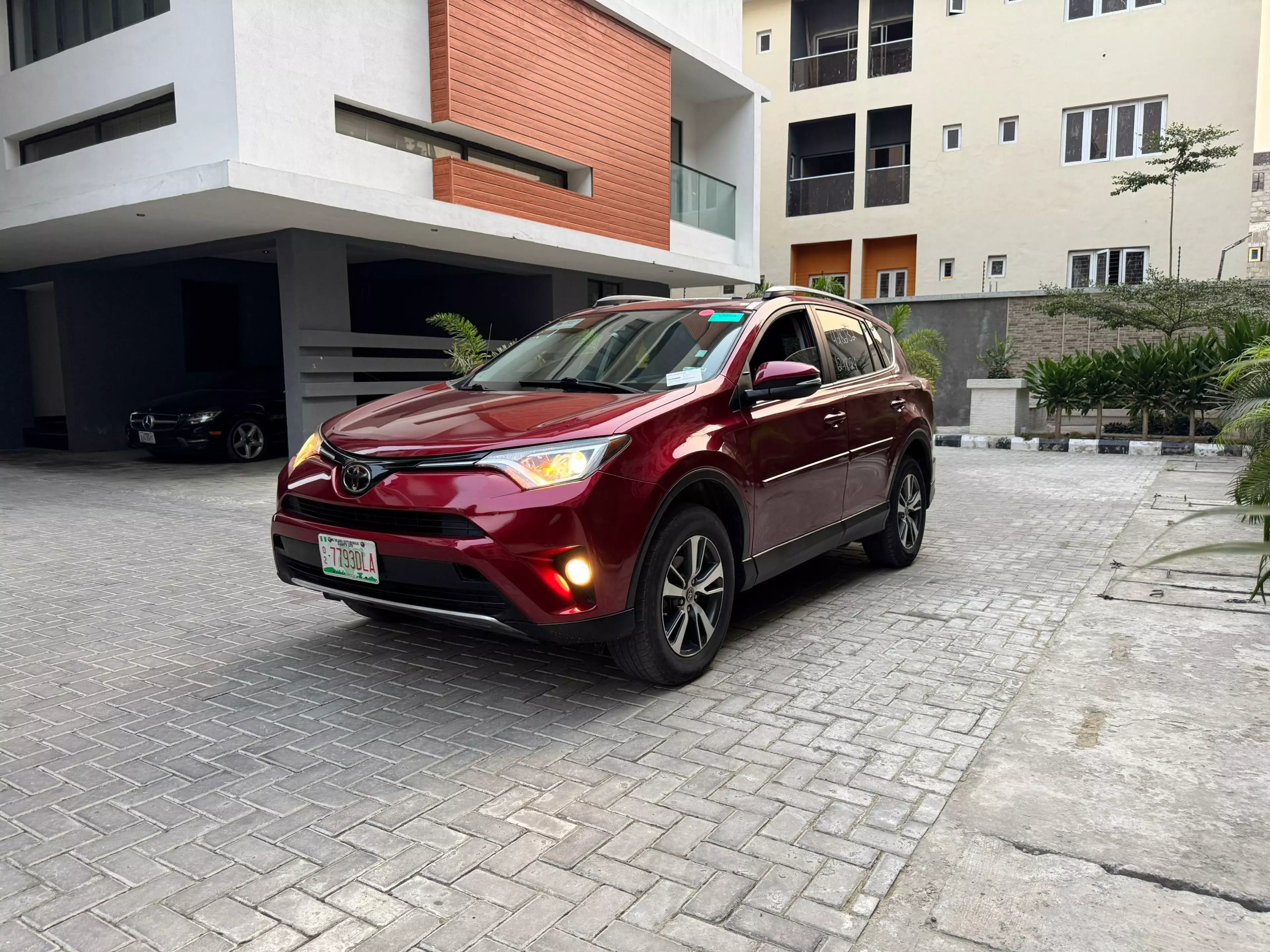 Toyota RAV 4 - 2018