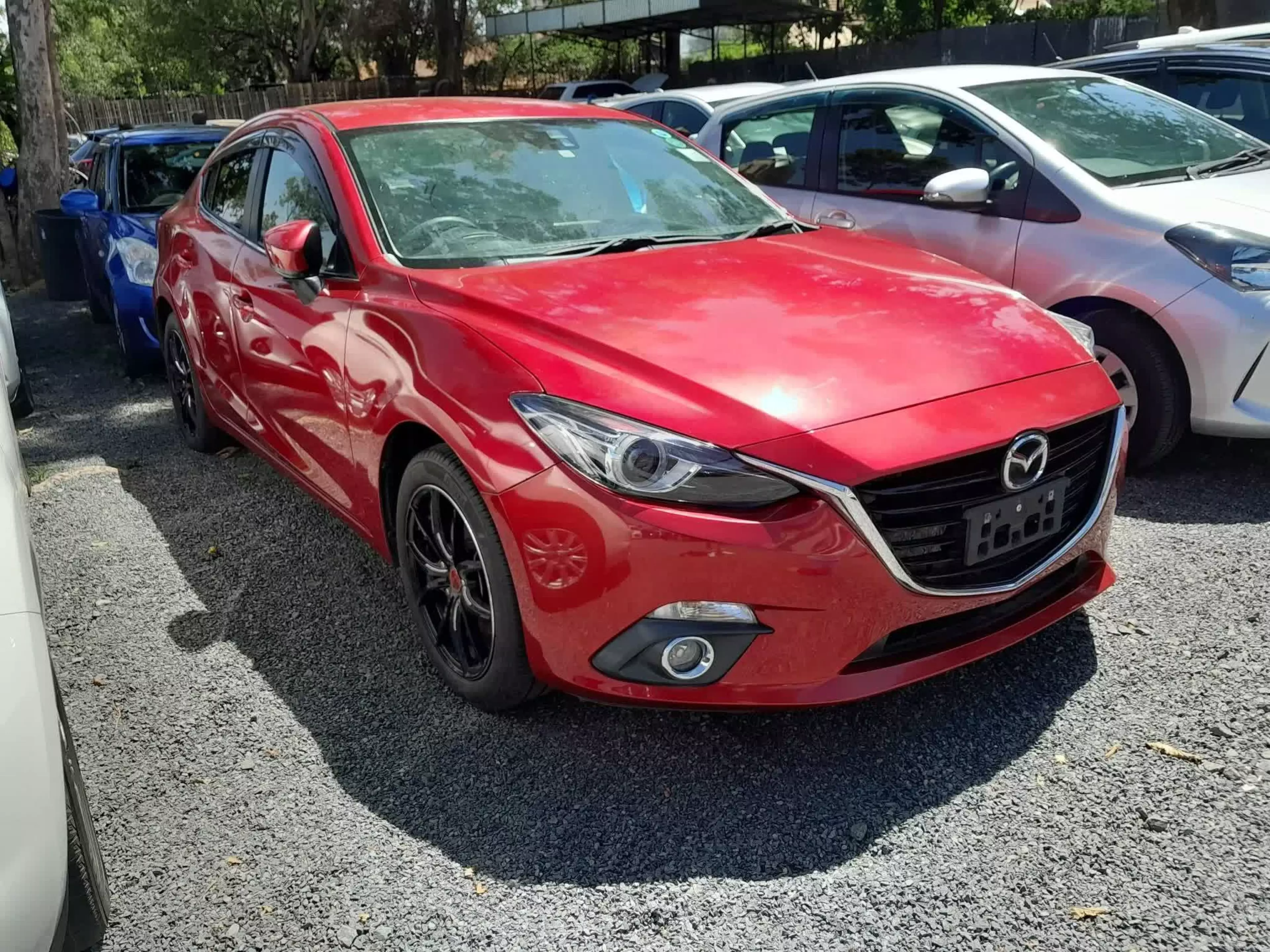 Mazda Axela  - 2015