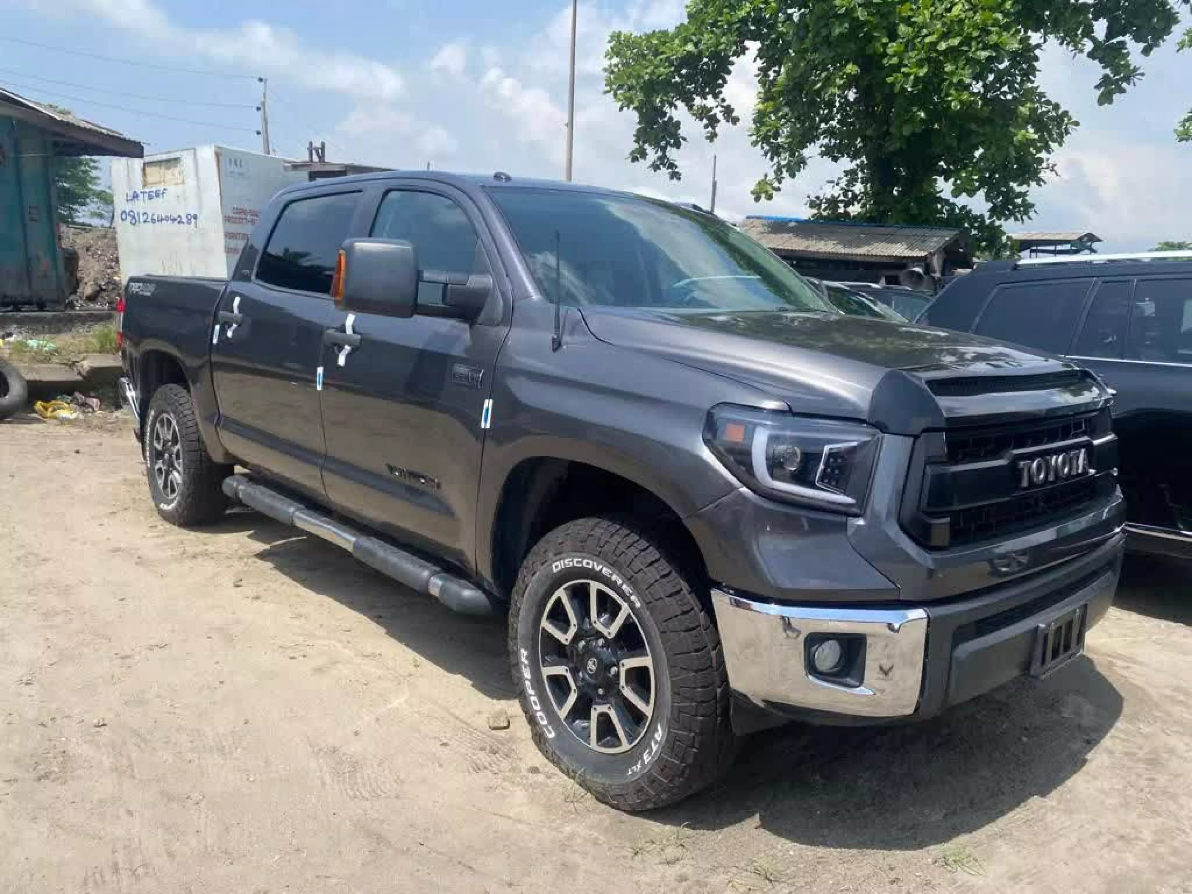 Toyota Tundra - 2015