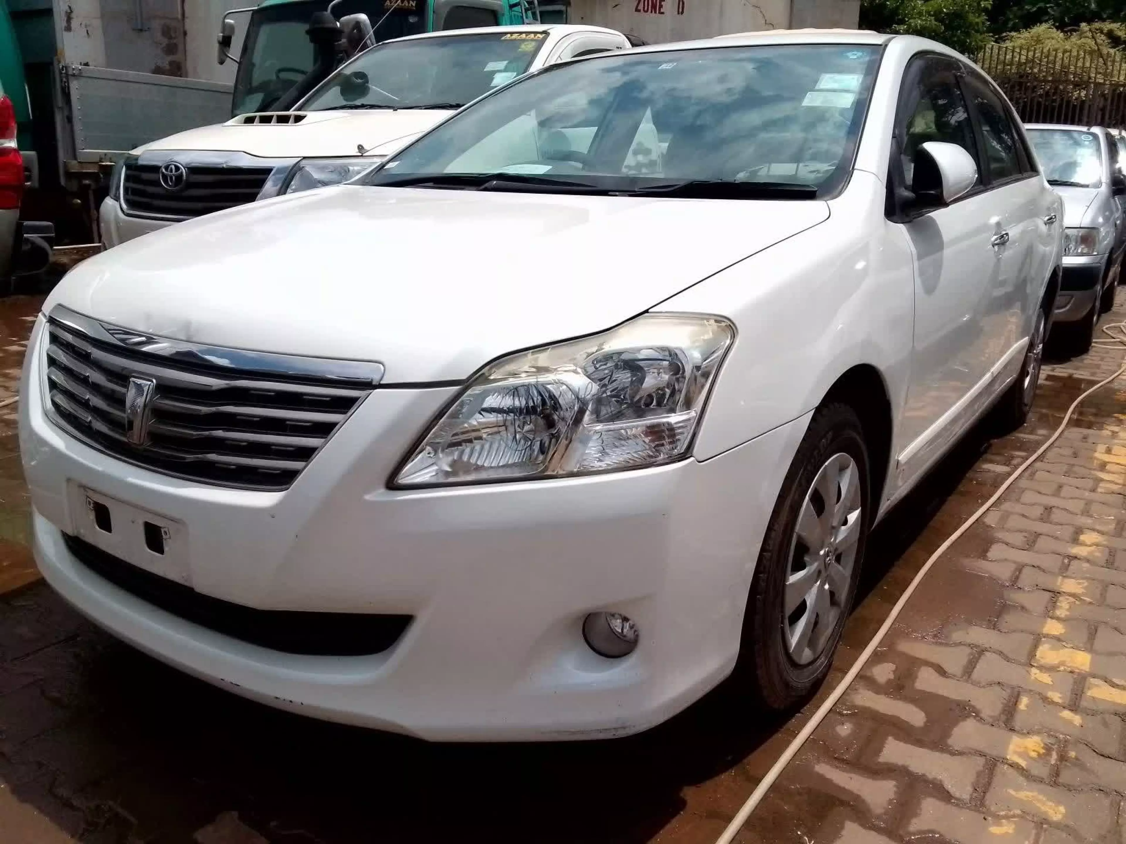 Toyota Premio  - 2009