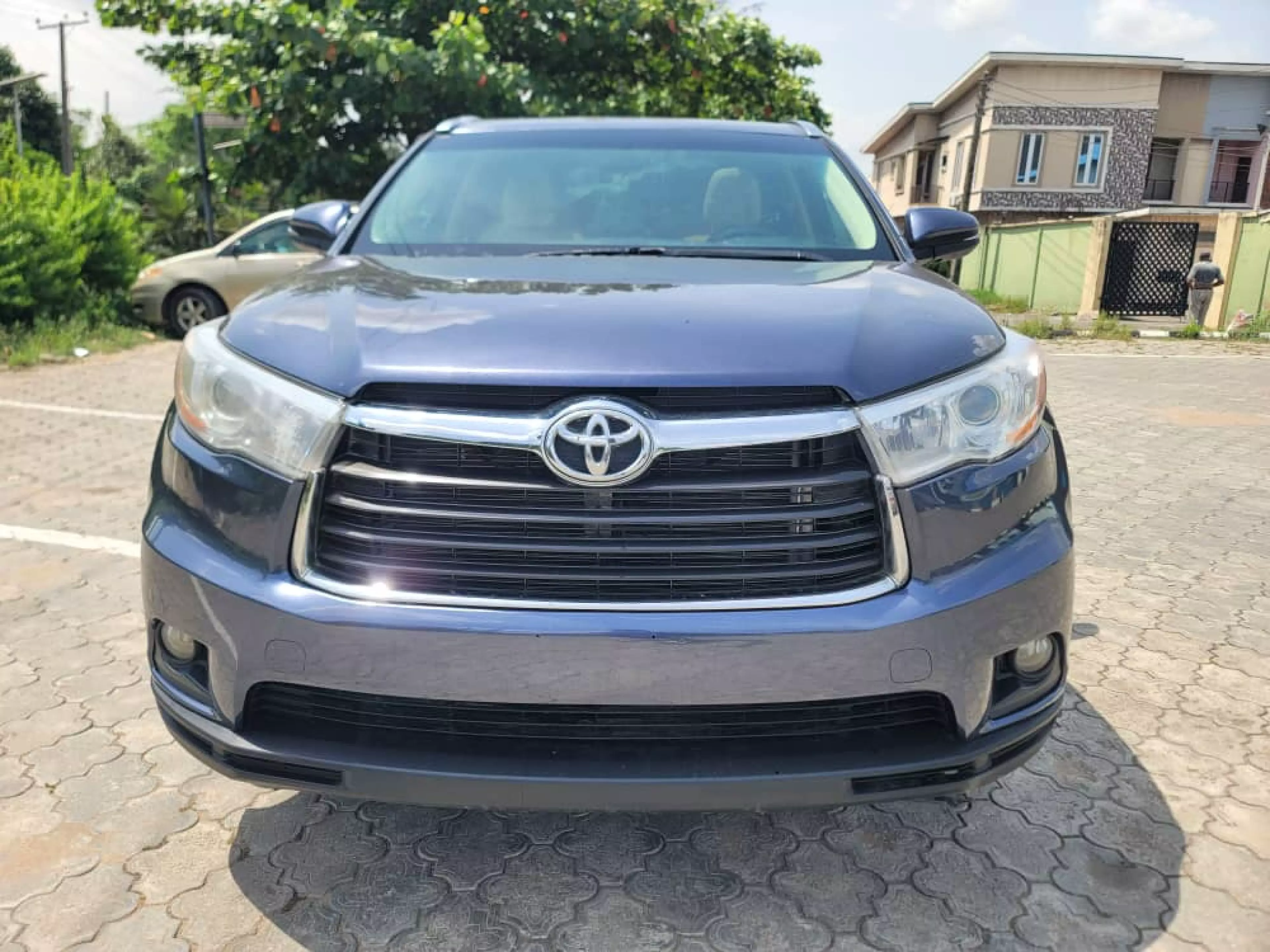 Toyota Highlander - 2014