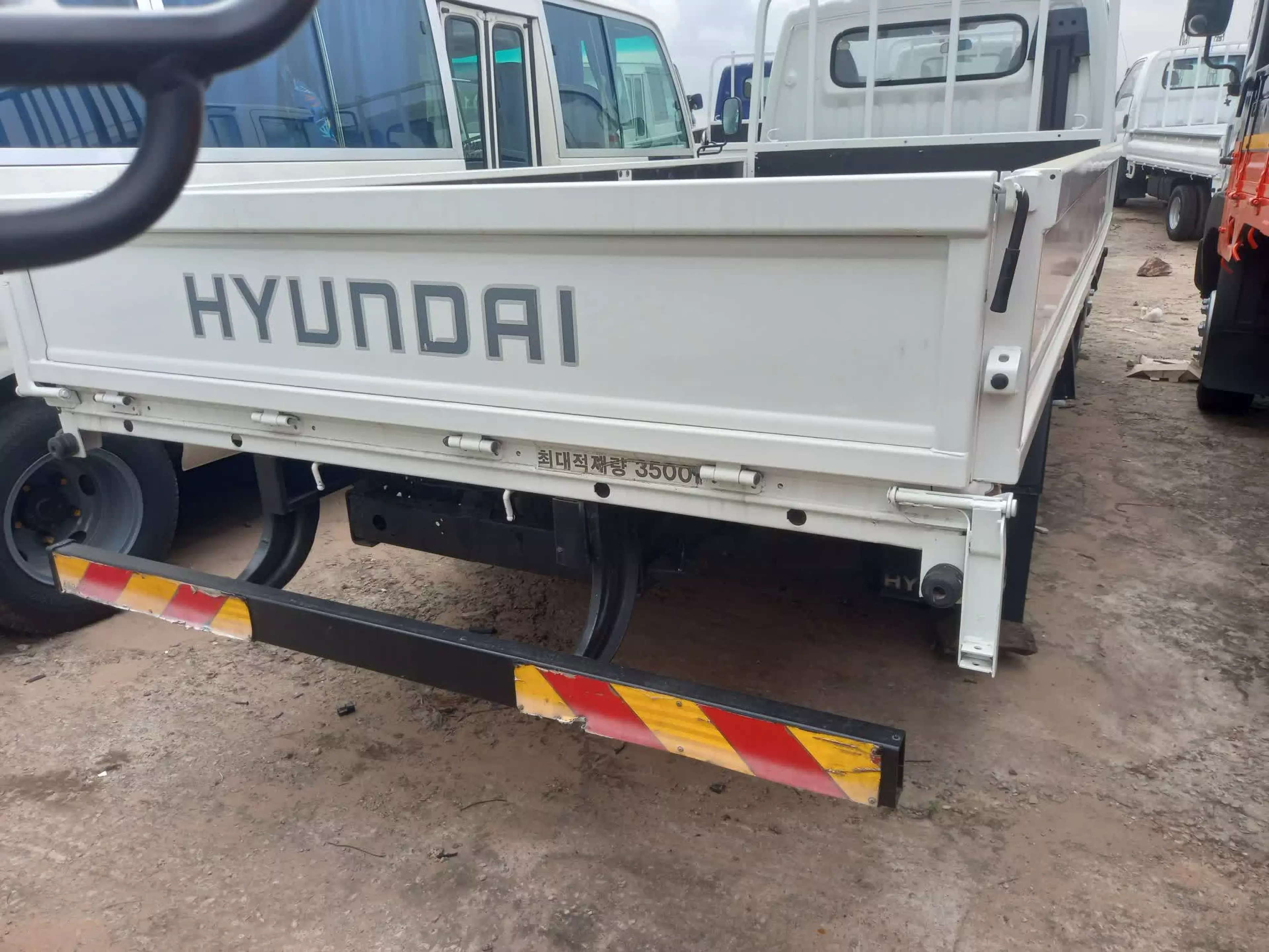 Hyundai Mighty   - 2004