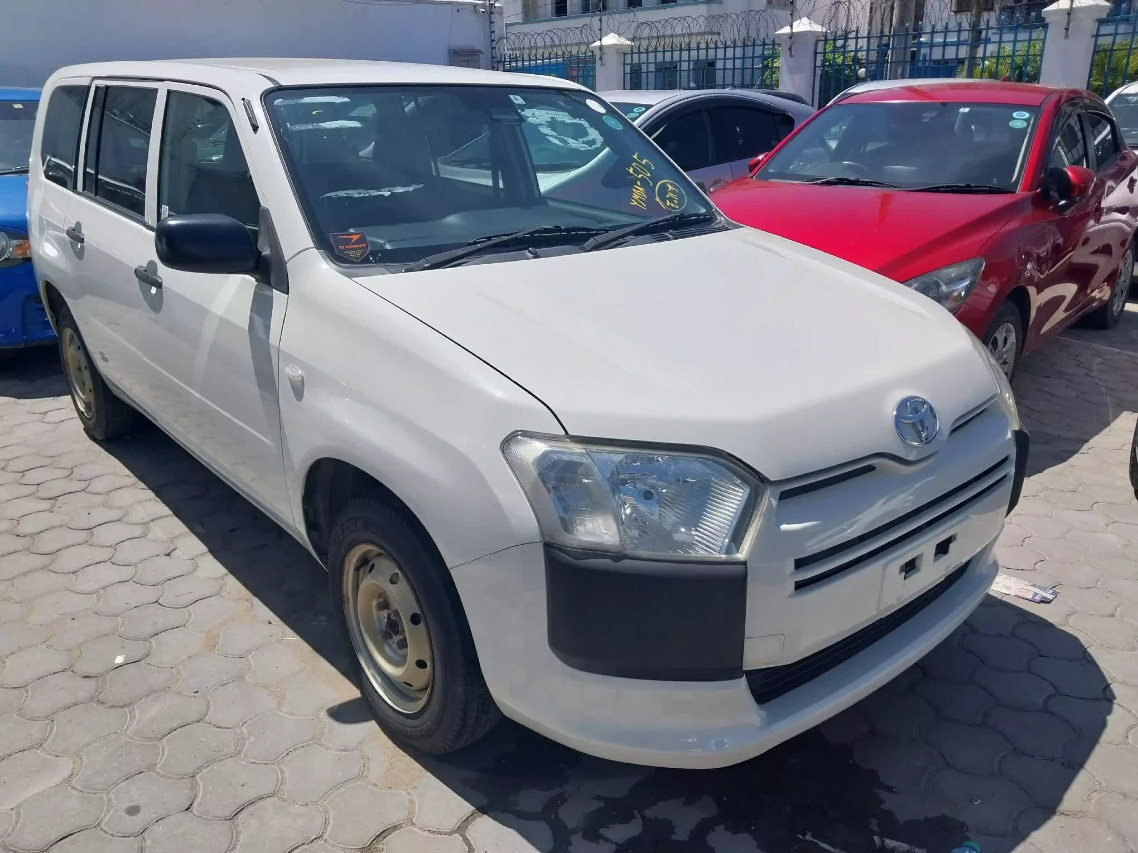 Toyota Succeed  - 2017