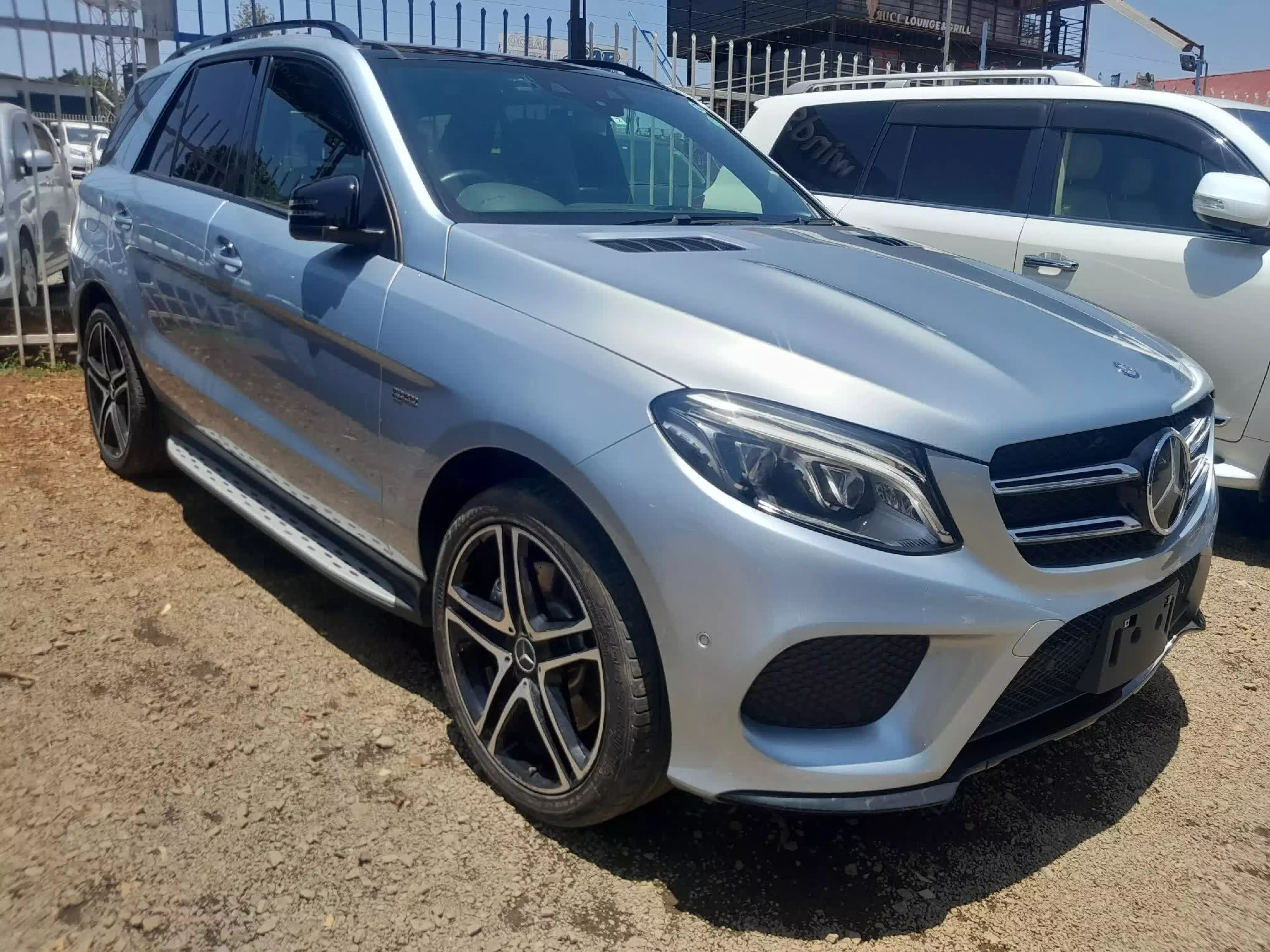 Mercedes-Benz GLE 43 AMG - 2016