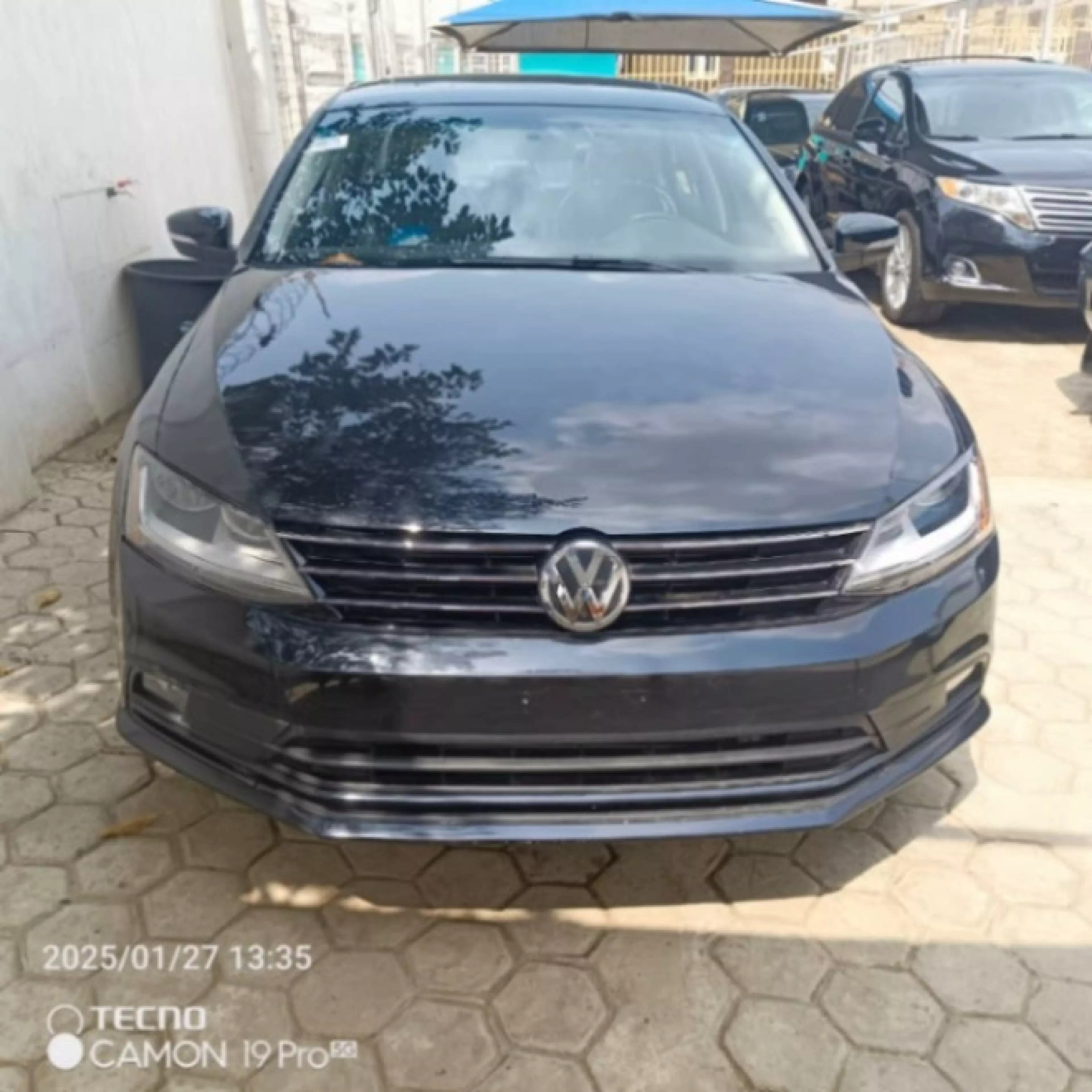 VOLKSWAGEN polo sedadan trend  ba ess - 2017