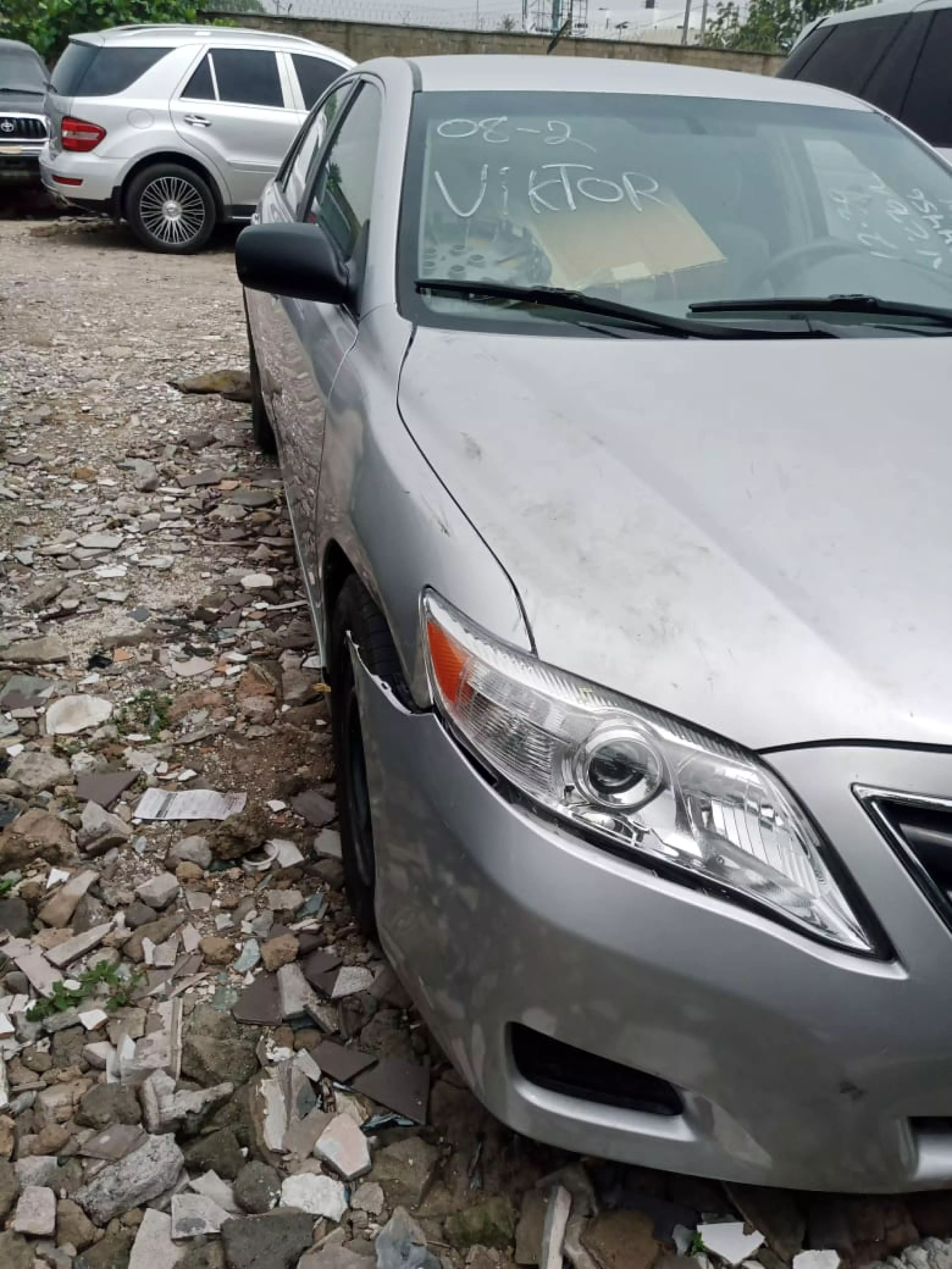 Toyota Camry - 2010