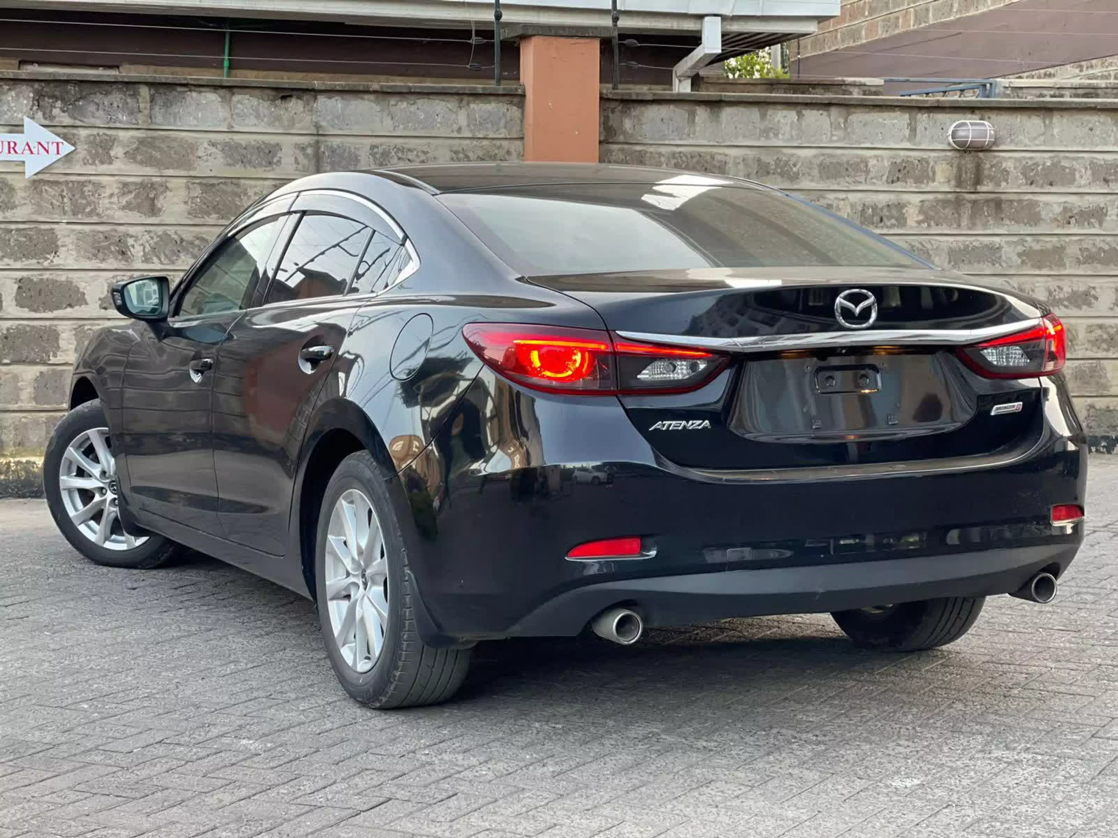 Mazda Atenza  - 2015