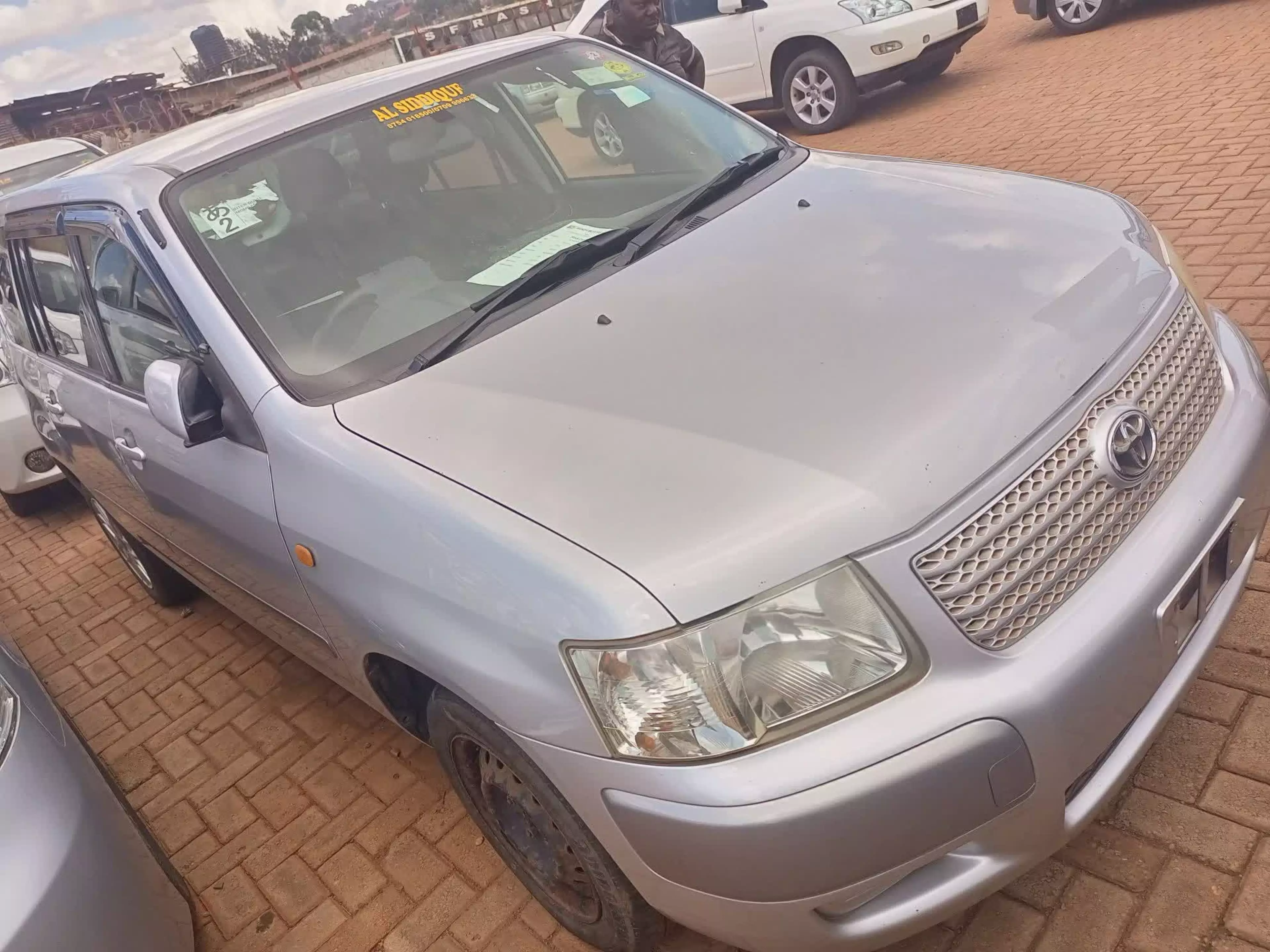 Toyota Succeed  - 2008