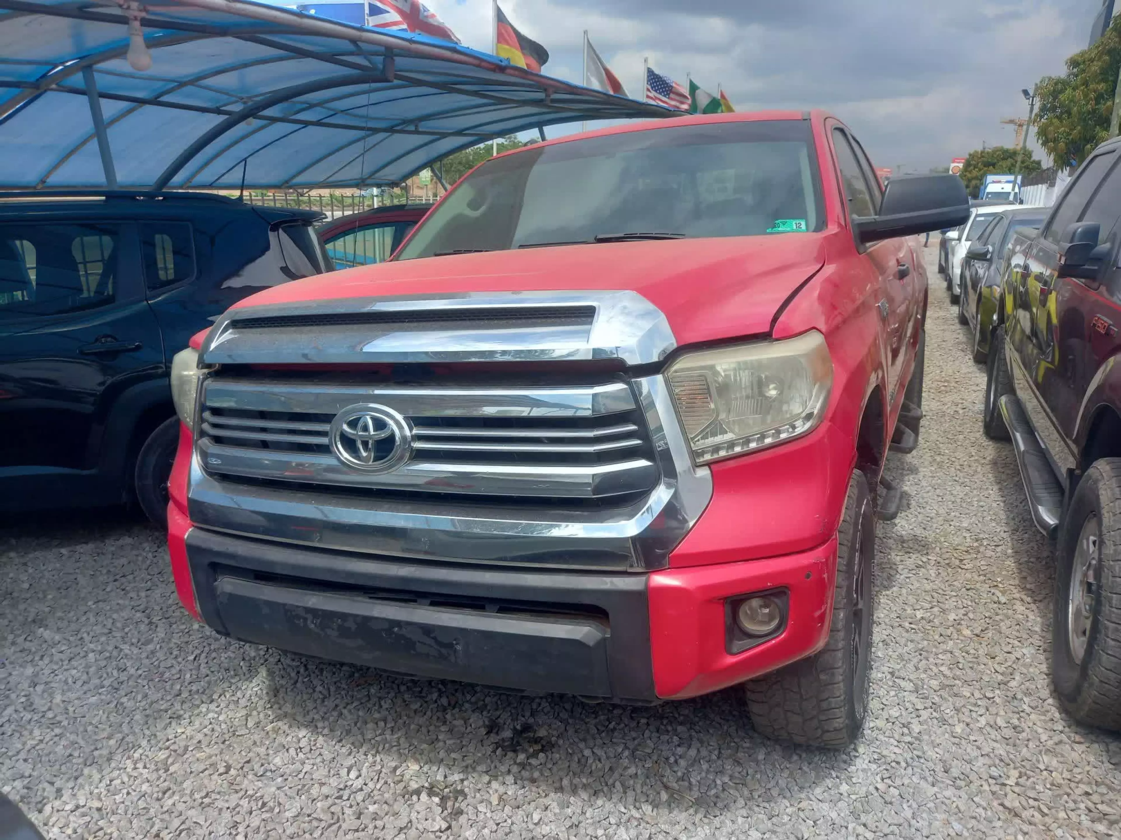 Toyota Tundra - 2016
