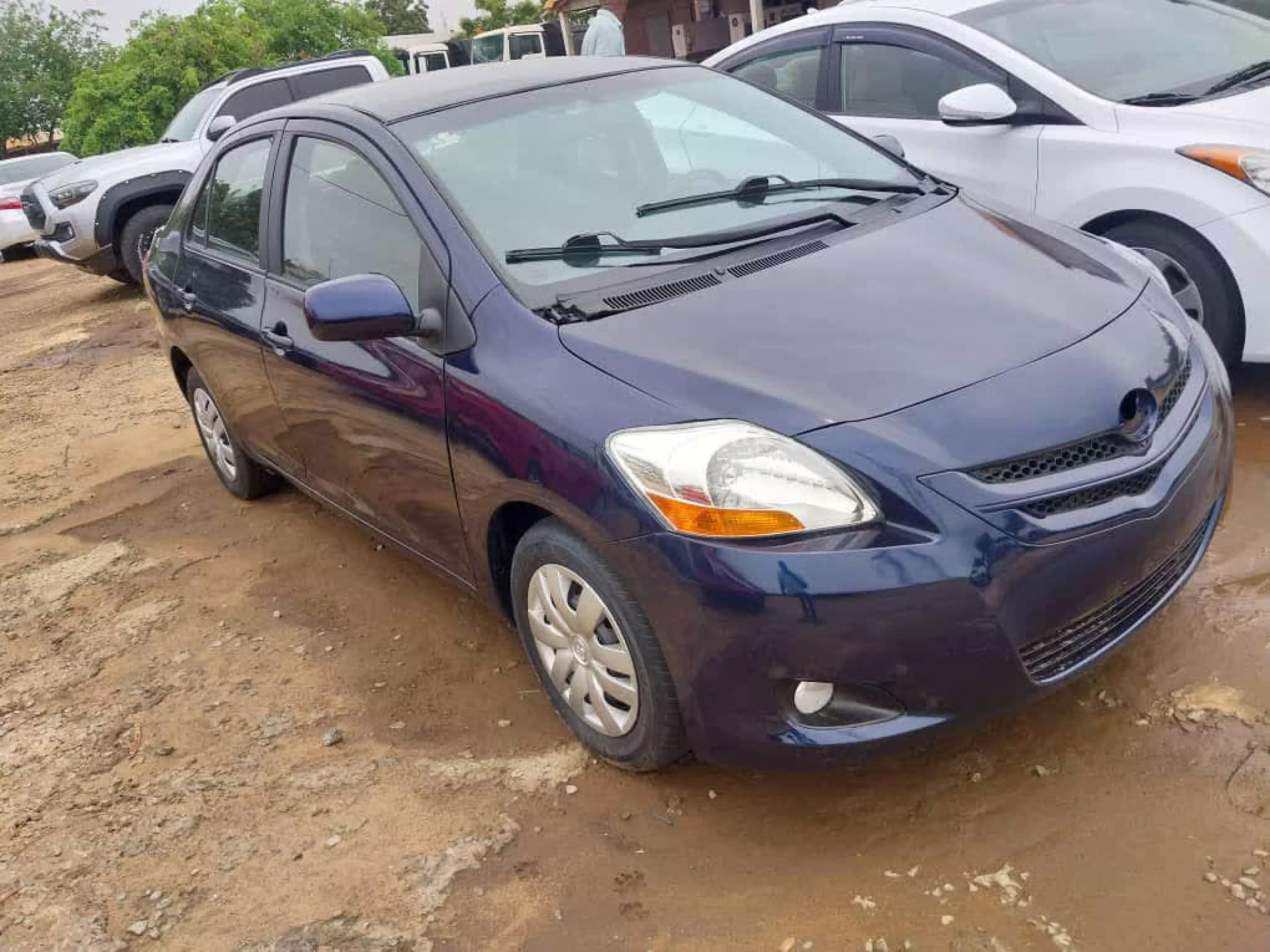 Toyota Yaris - 2012