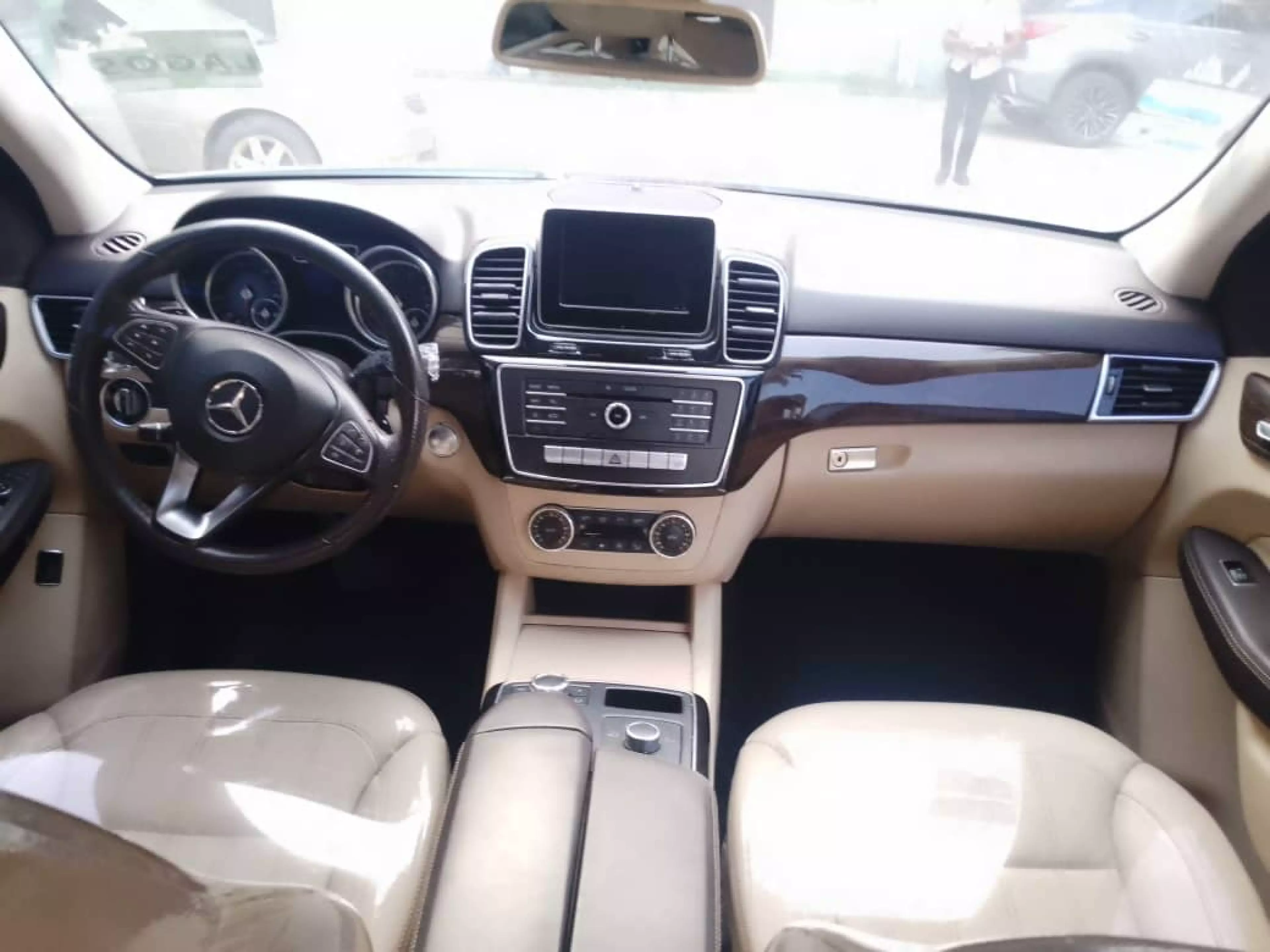 Mercedes-Benz GLE 350   - 2017