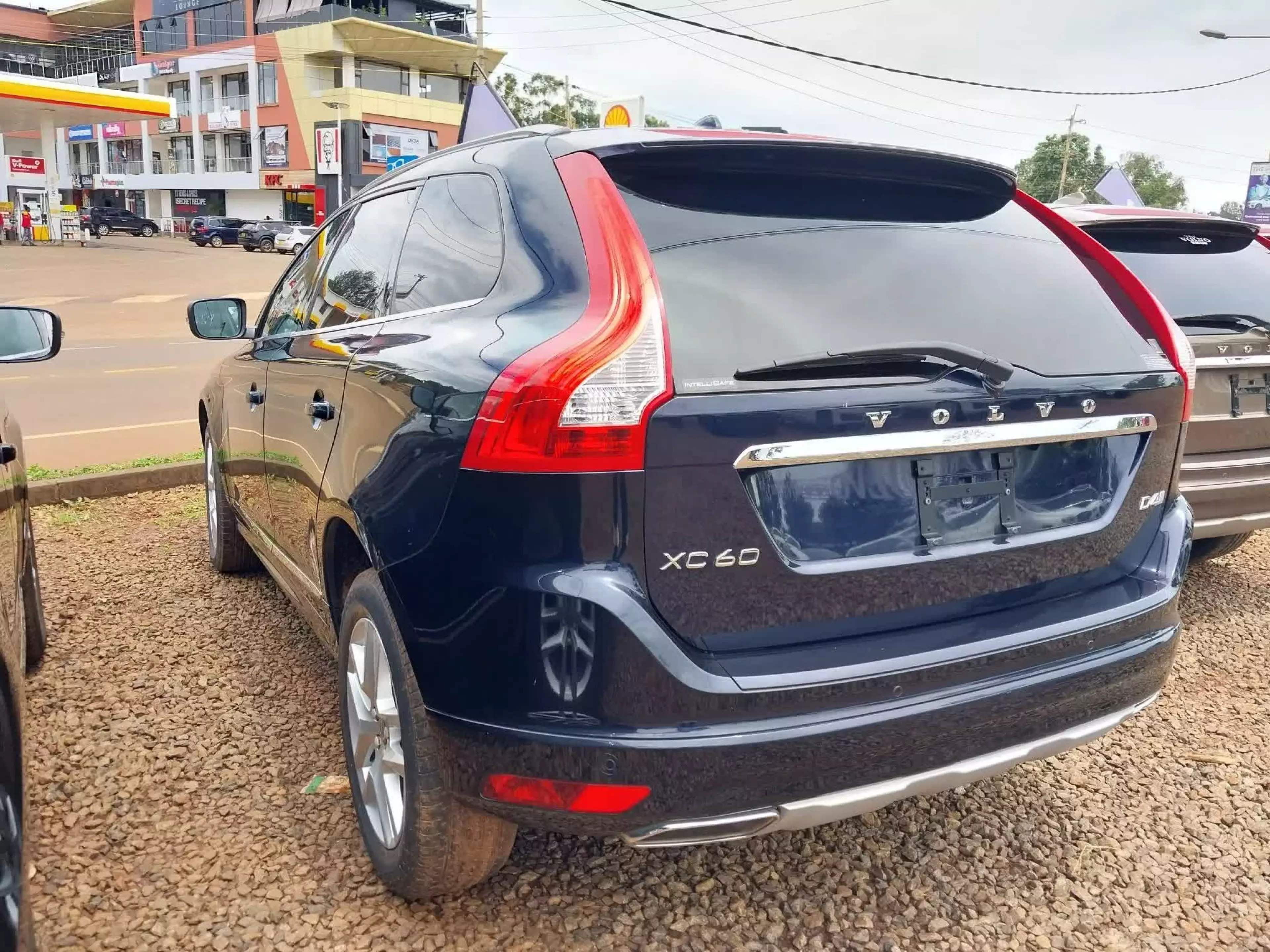 Volvo XC60   - 2017