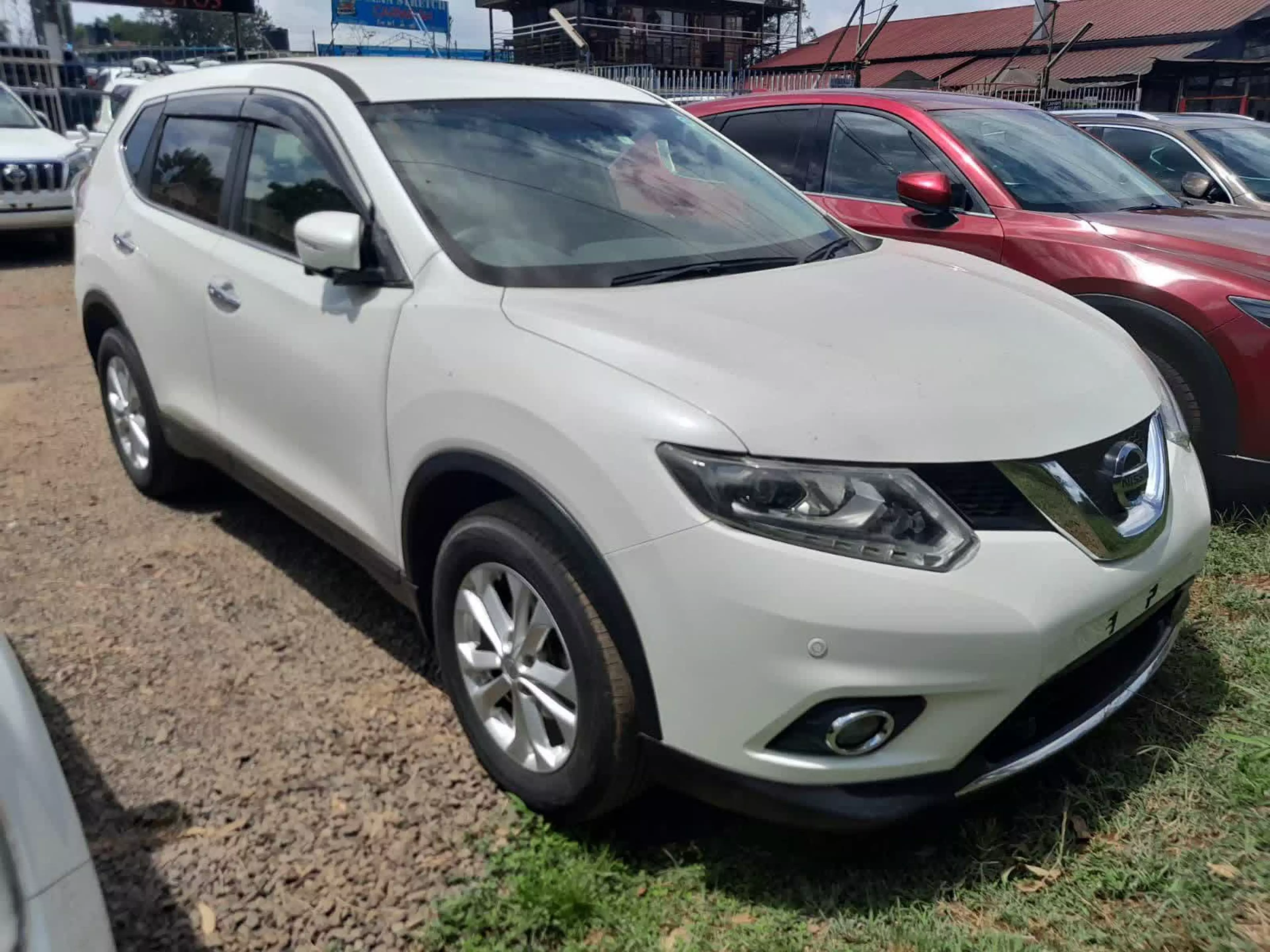 Nissan X- trail - 2016