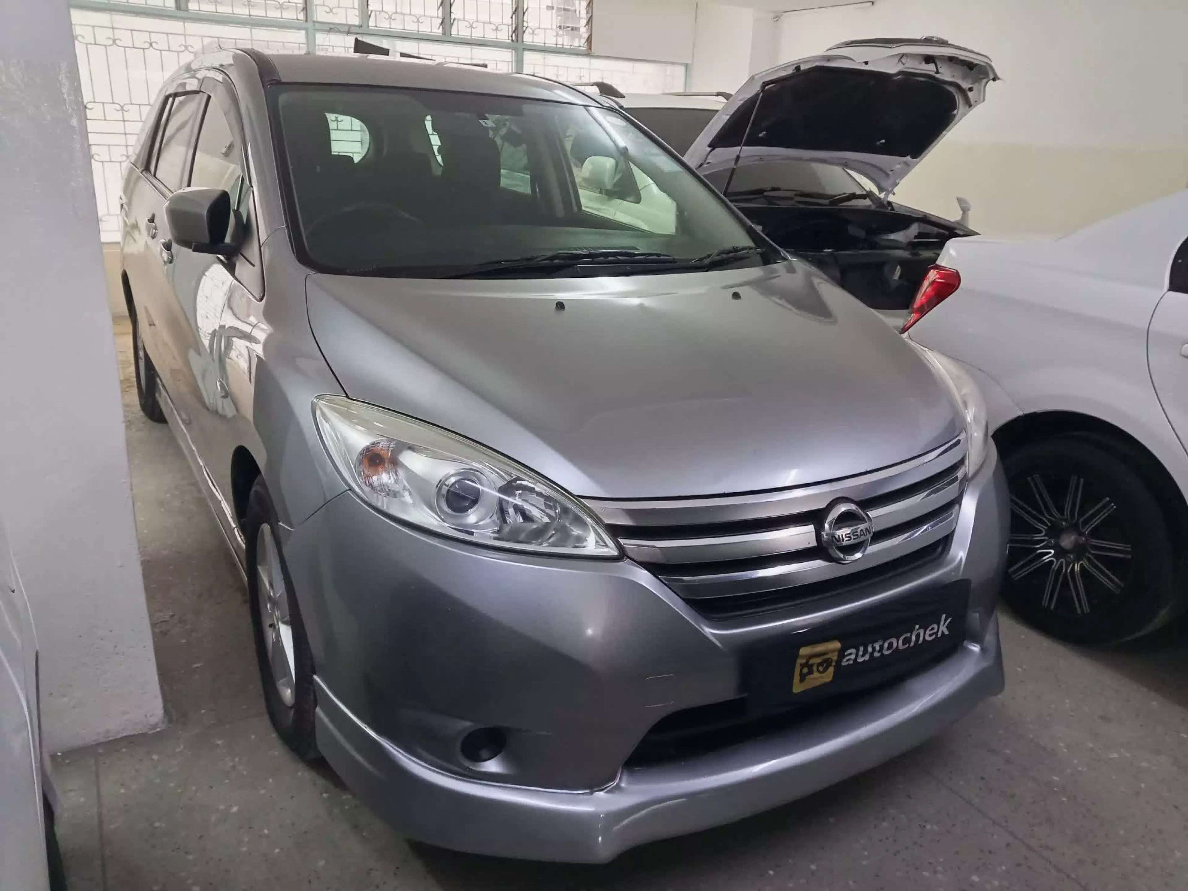 Nissan Lafesta  - 2013