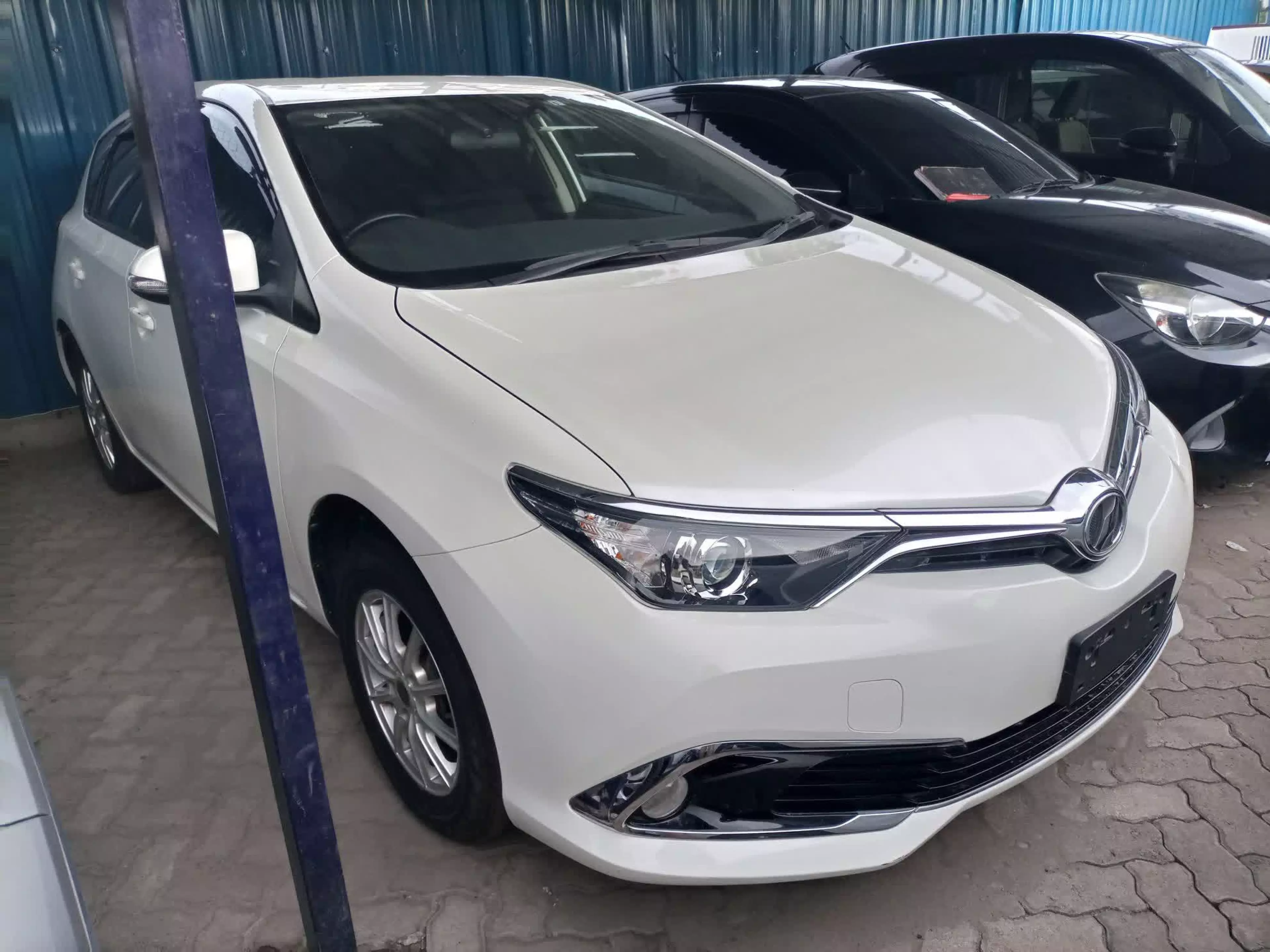 Toyota Auris - 2015