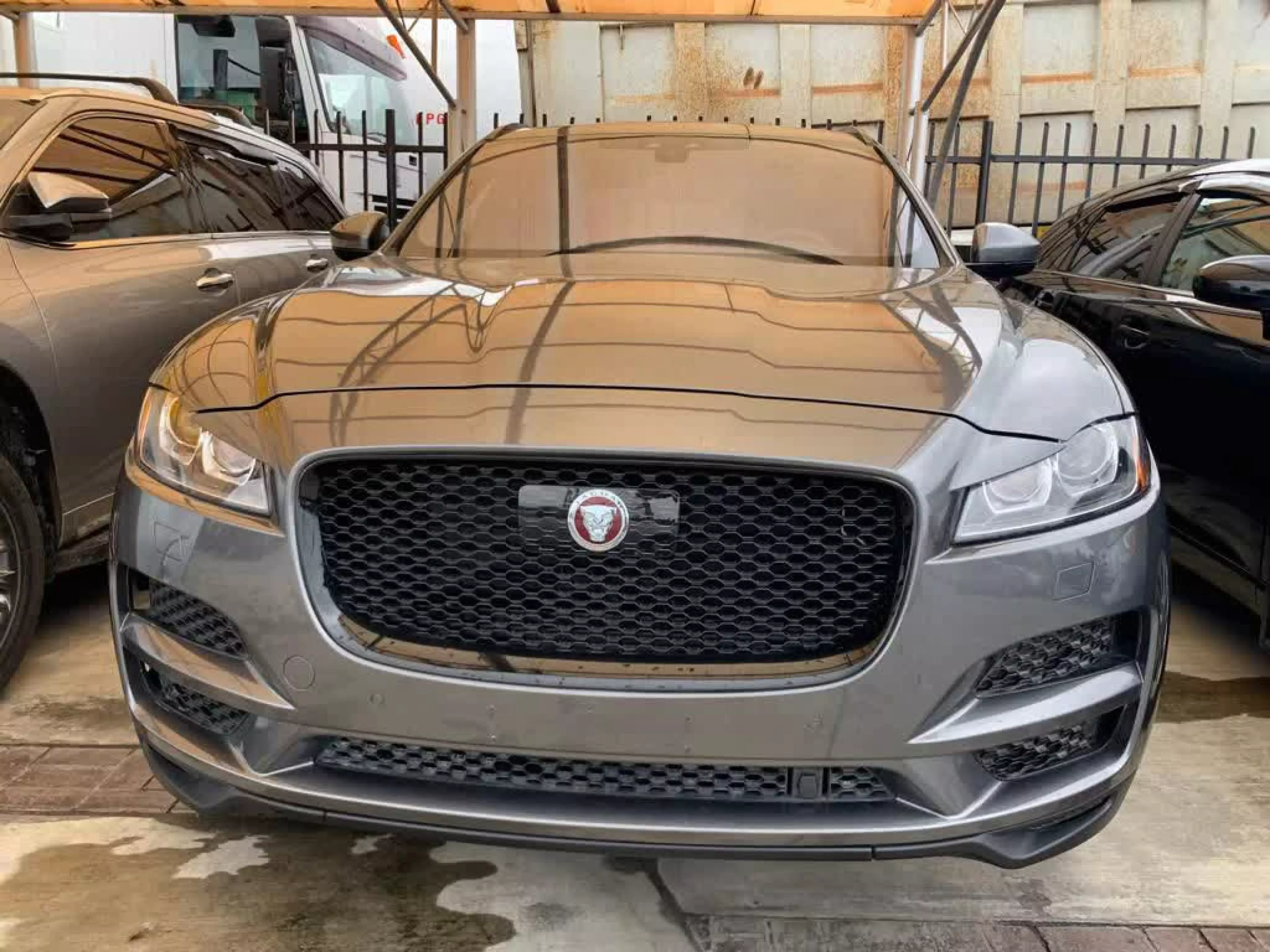 Jaguar F-Pace - 2020