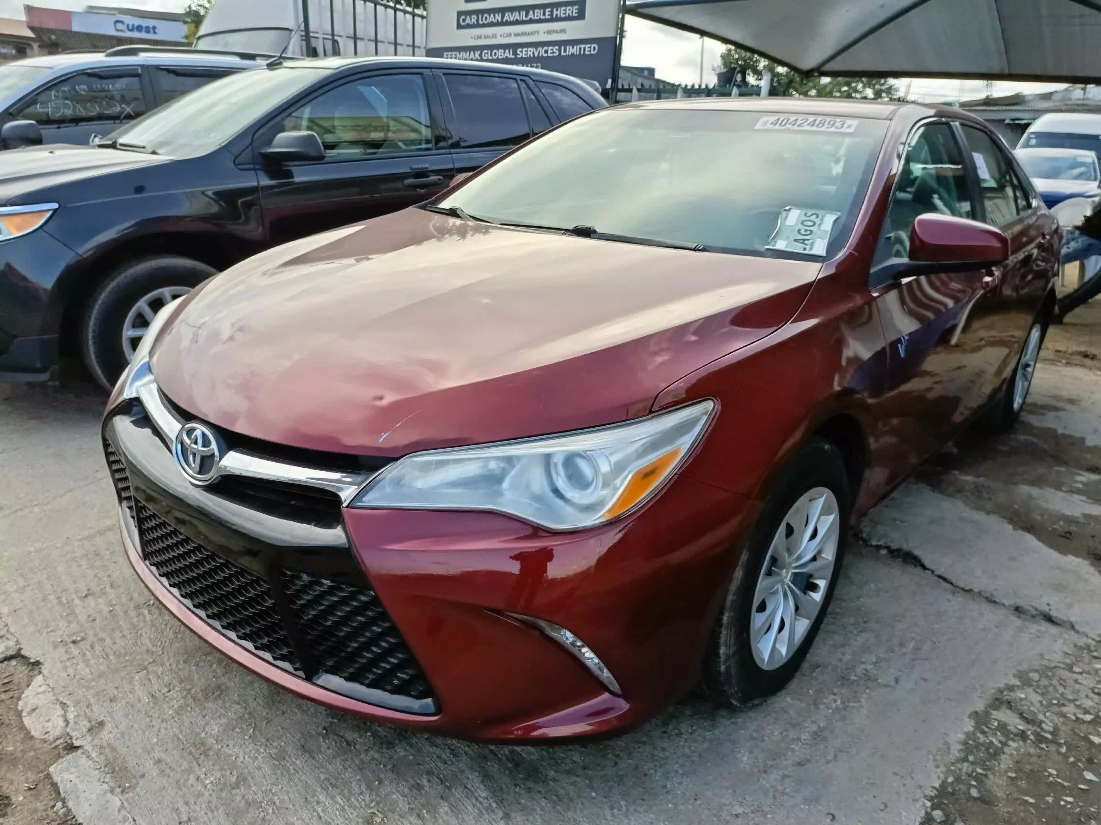 Toyota Camry - 2016
