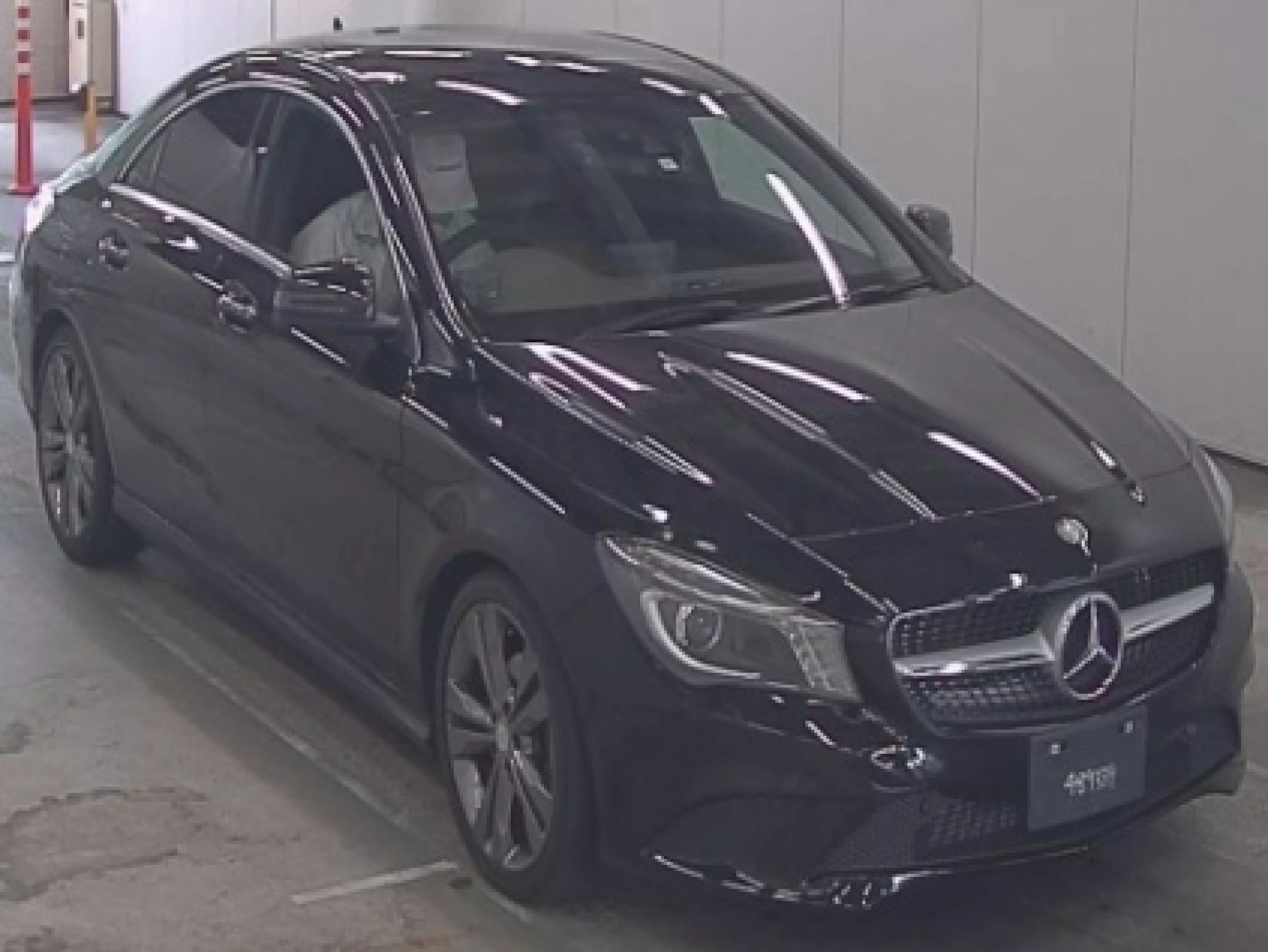 Mercedes-Benz CLA 180 - 2015