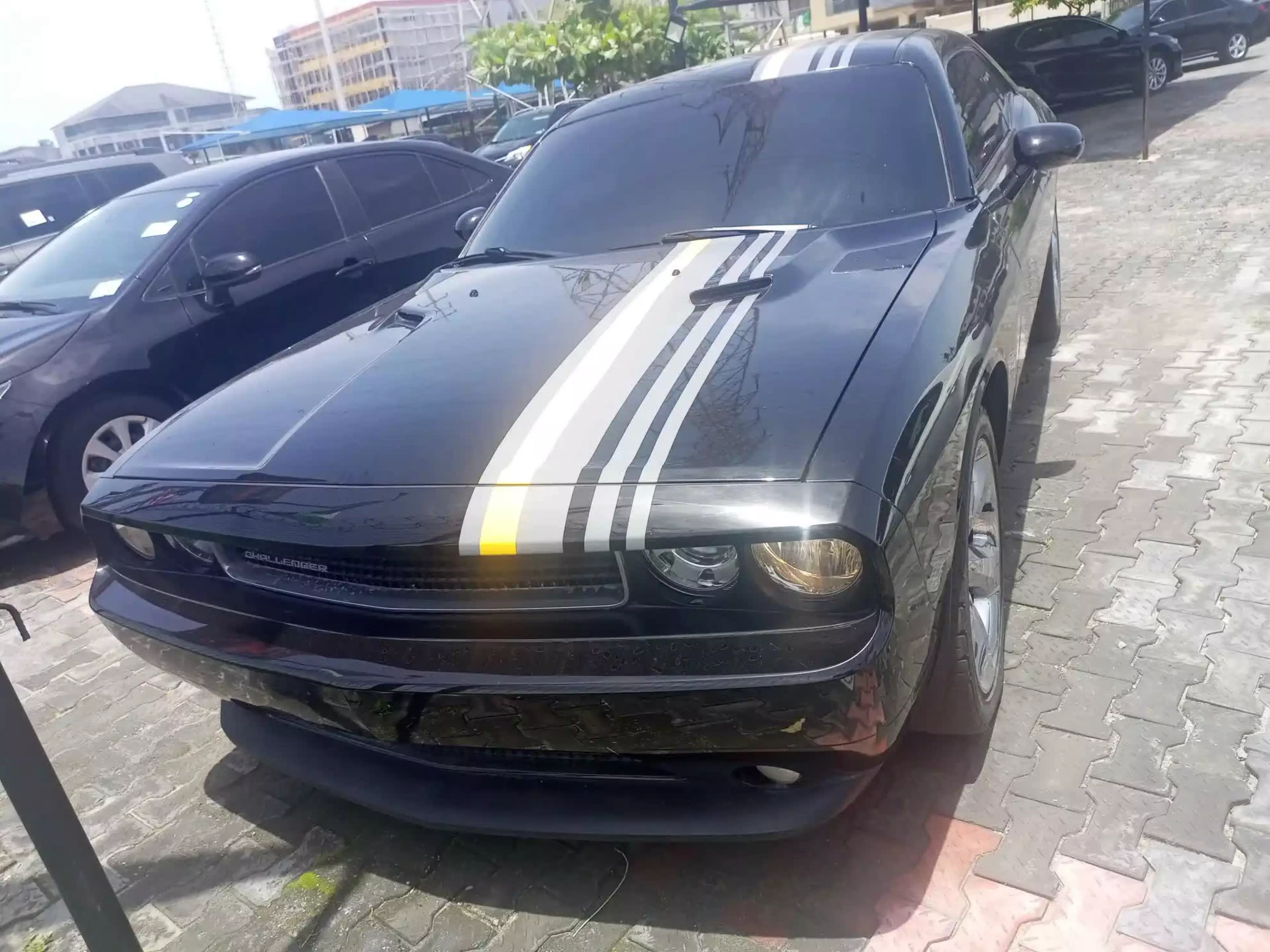 Dodge Challenger - 2014
