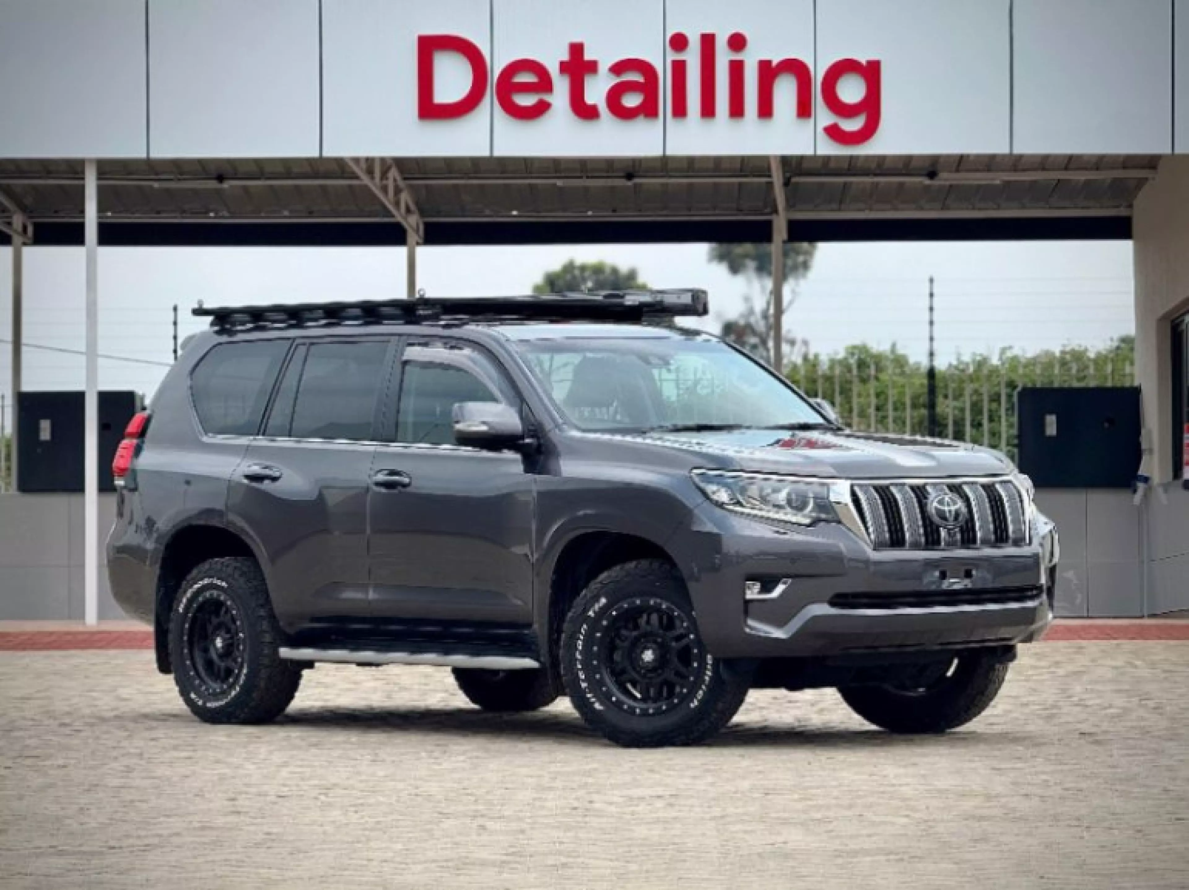 Toyota Landcruiser Prado - 2018