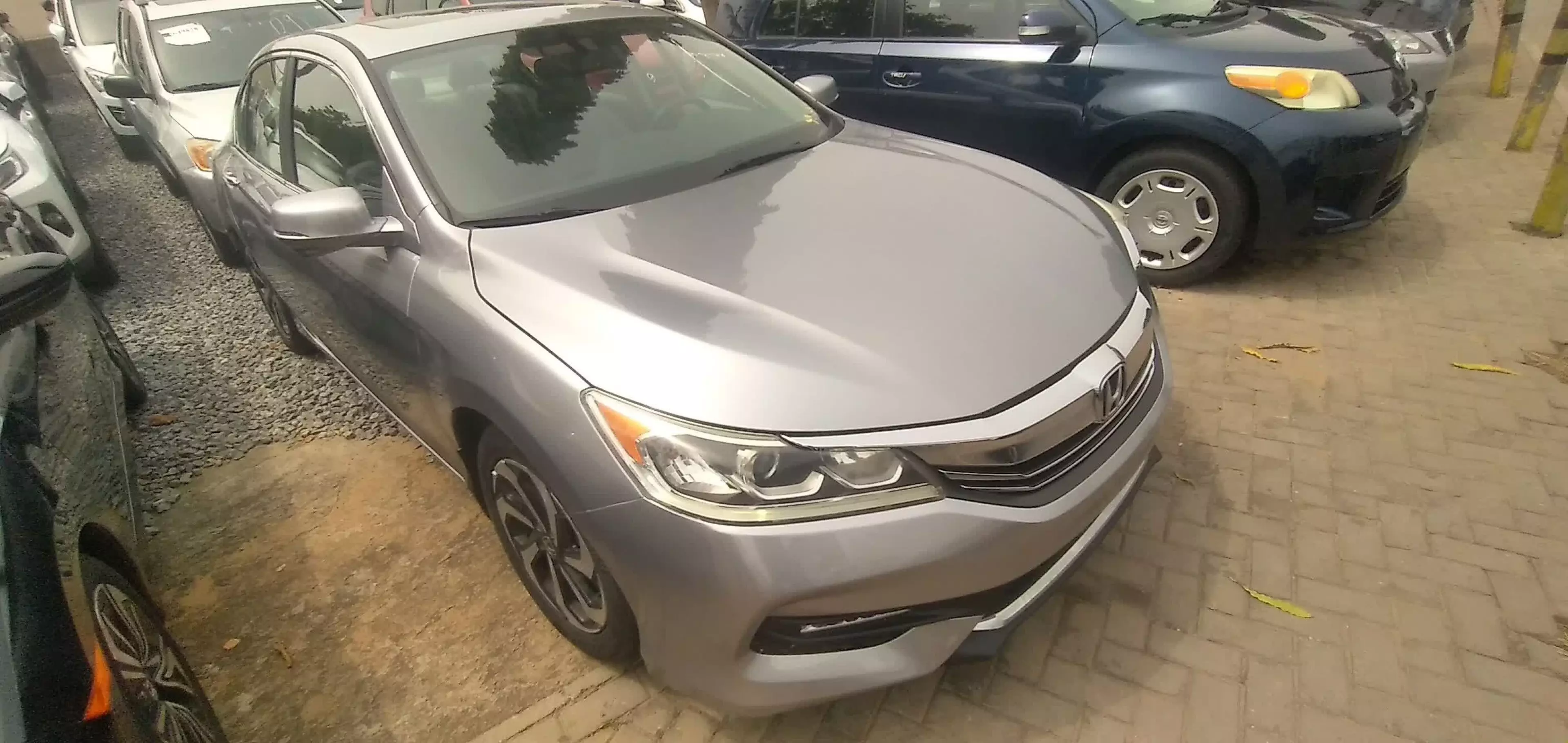 Honda Accord - 2016