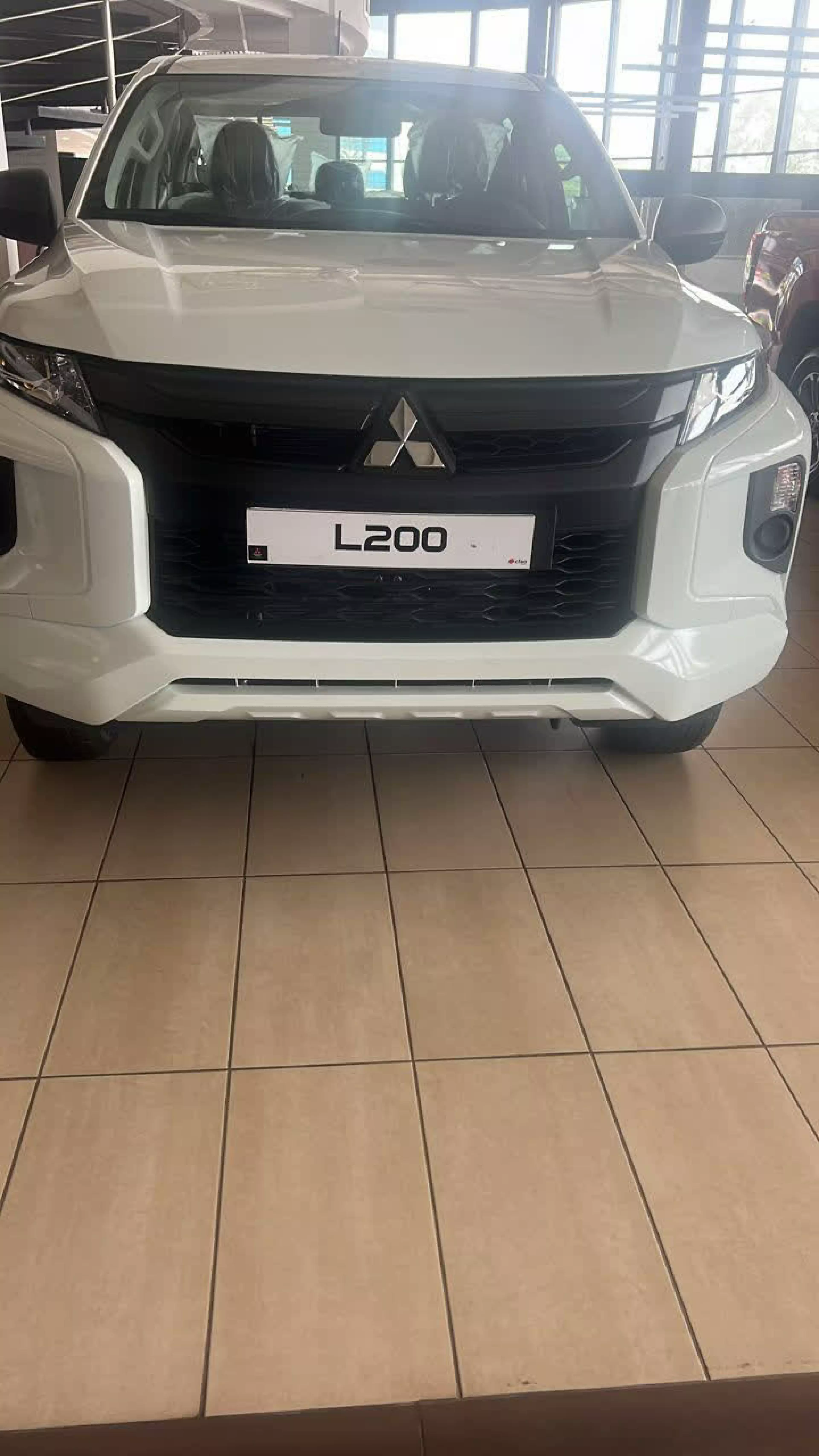 Mitsubishi L200 - 2023