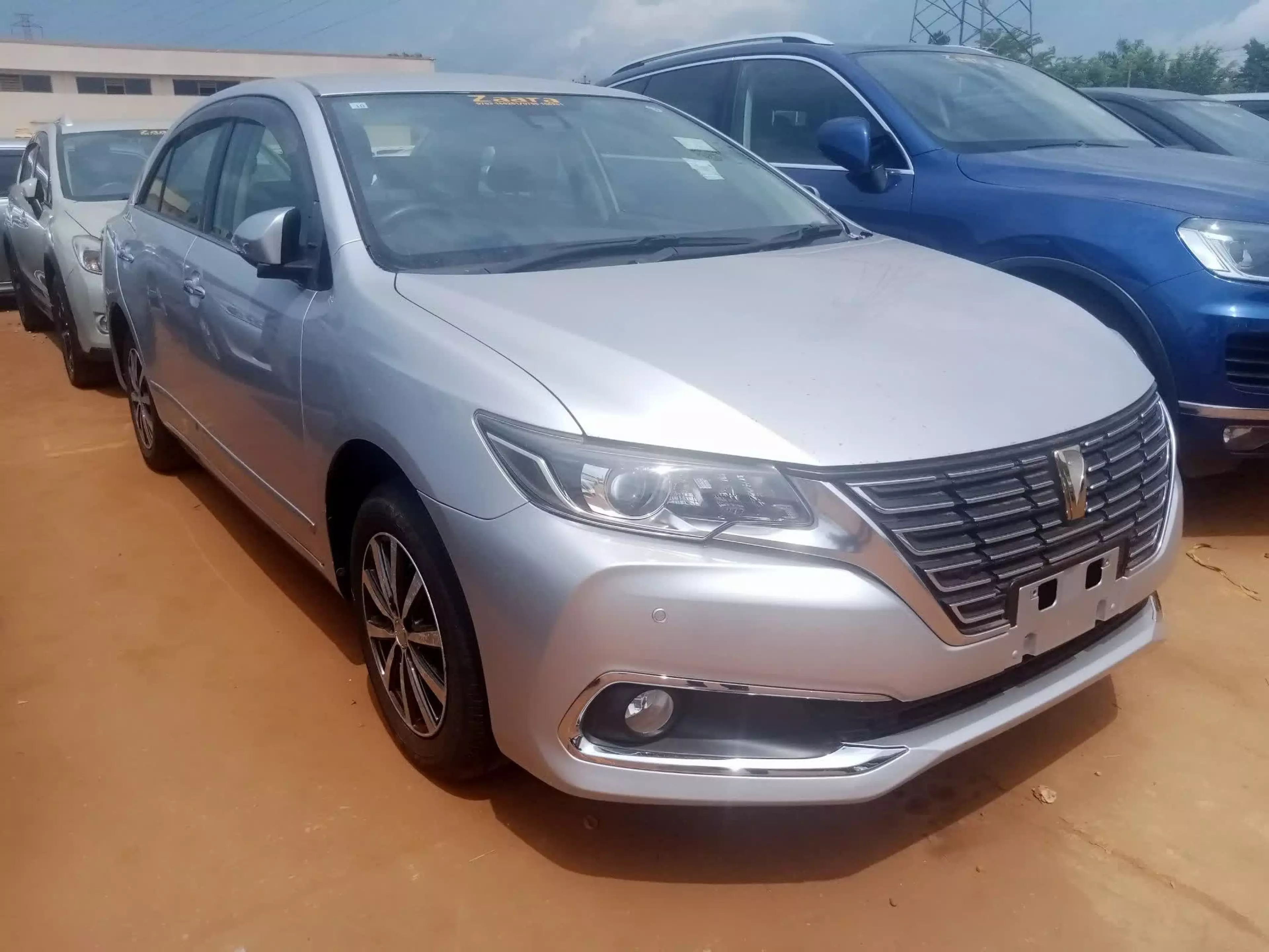 Toyota Premio  - 2017