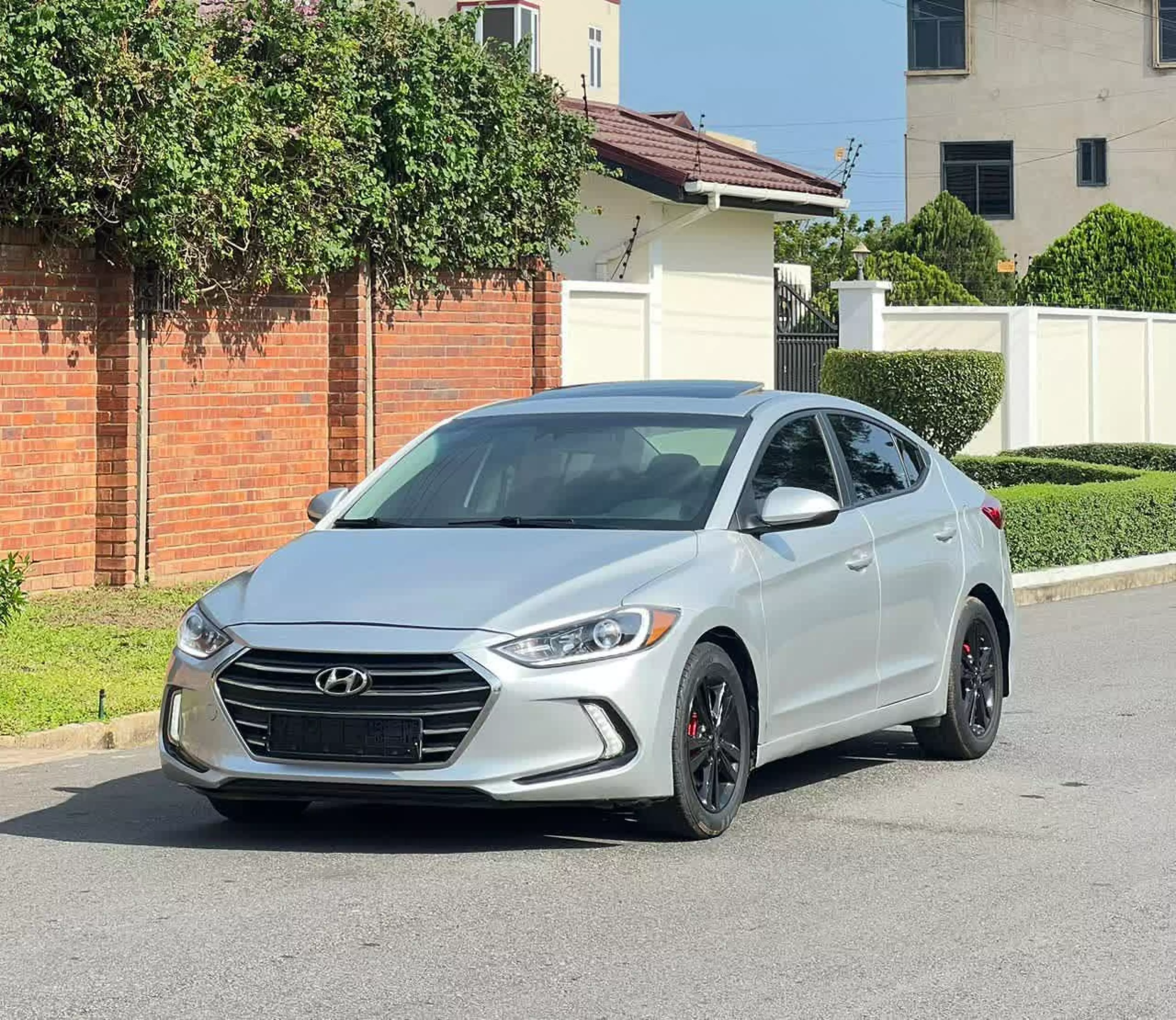 Hyundai Elantra - 2018