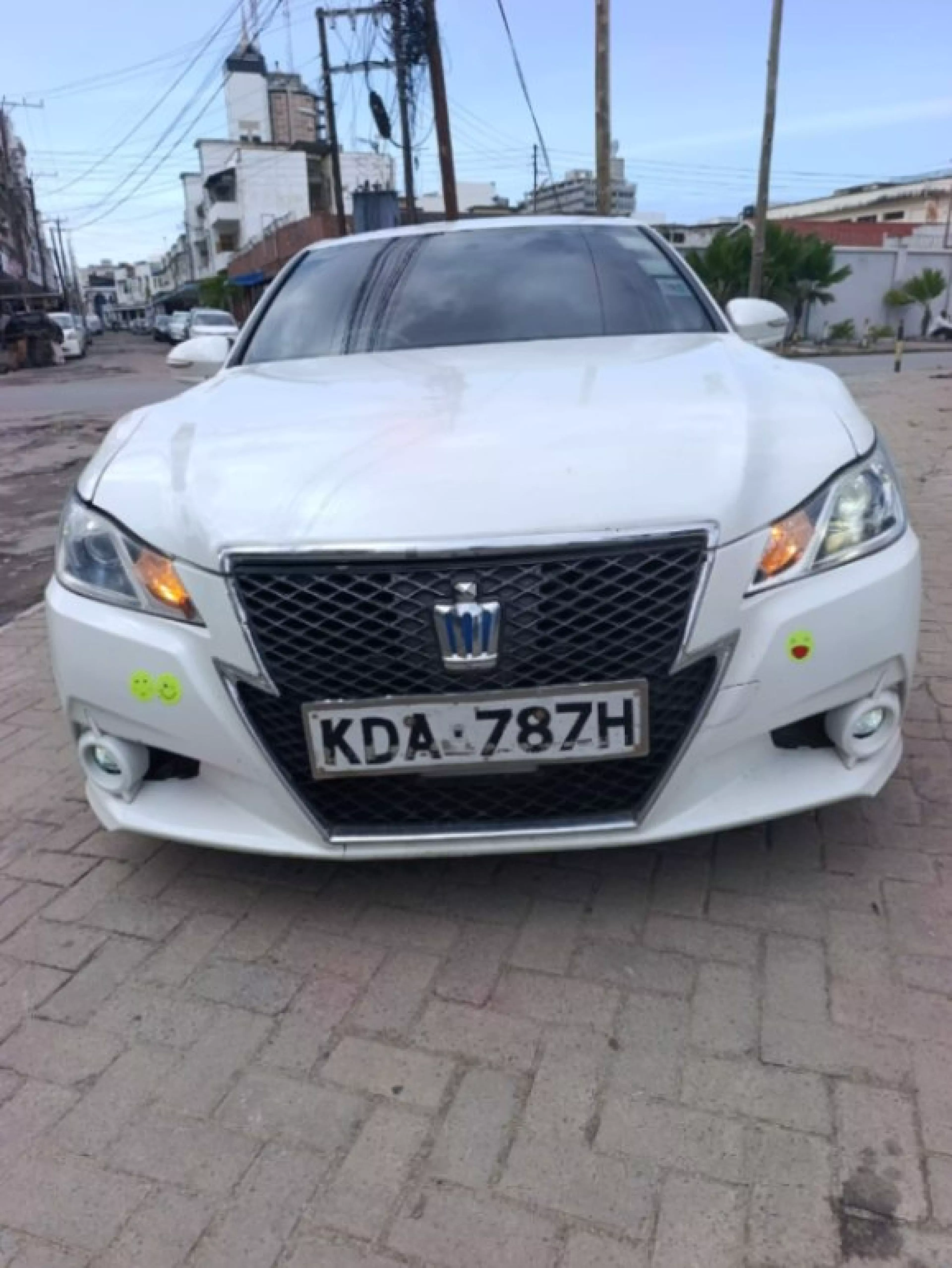 Toyota Crown - 2013