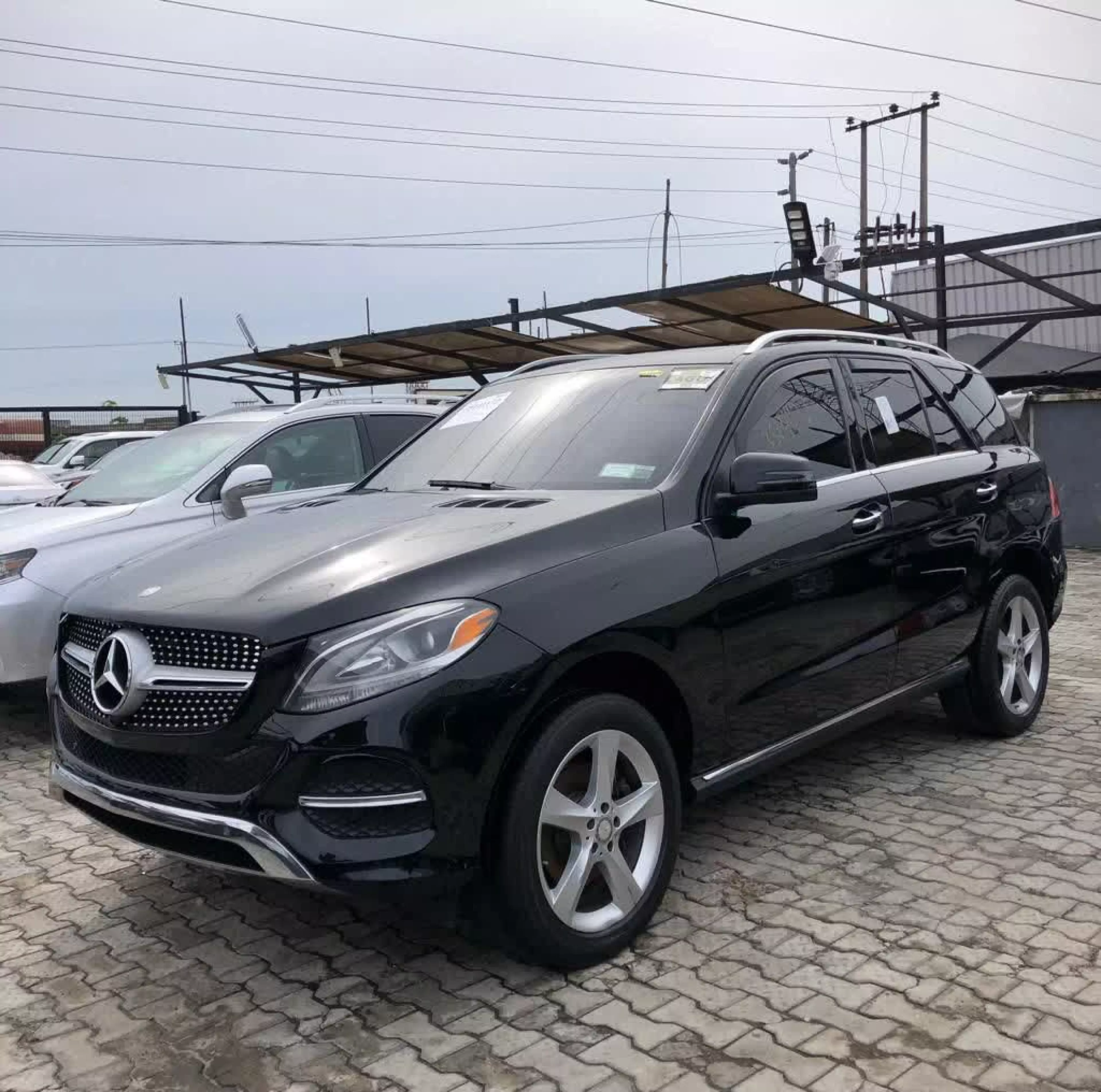 Mercedes-Benz GLE 350 - 2016