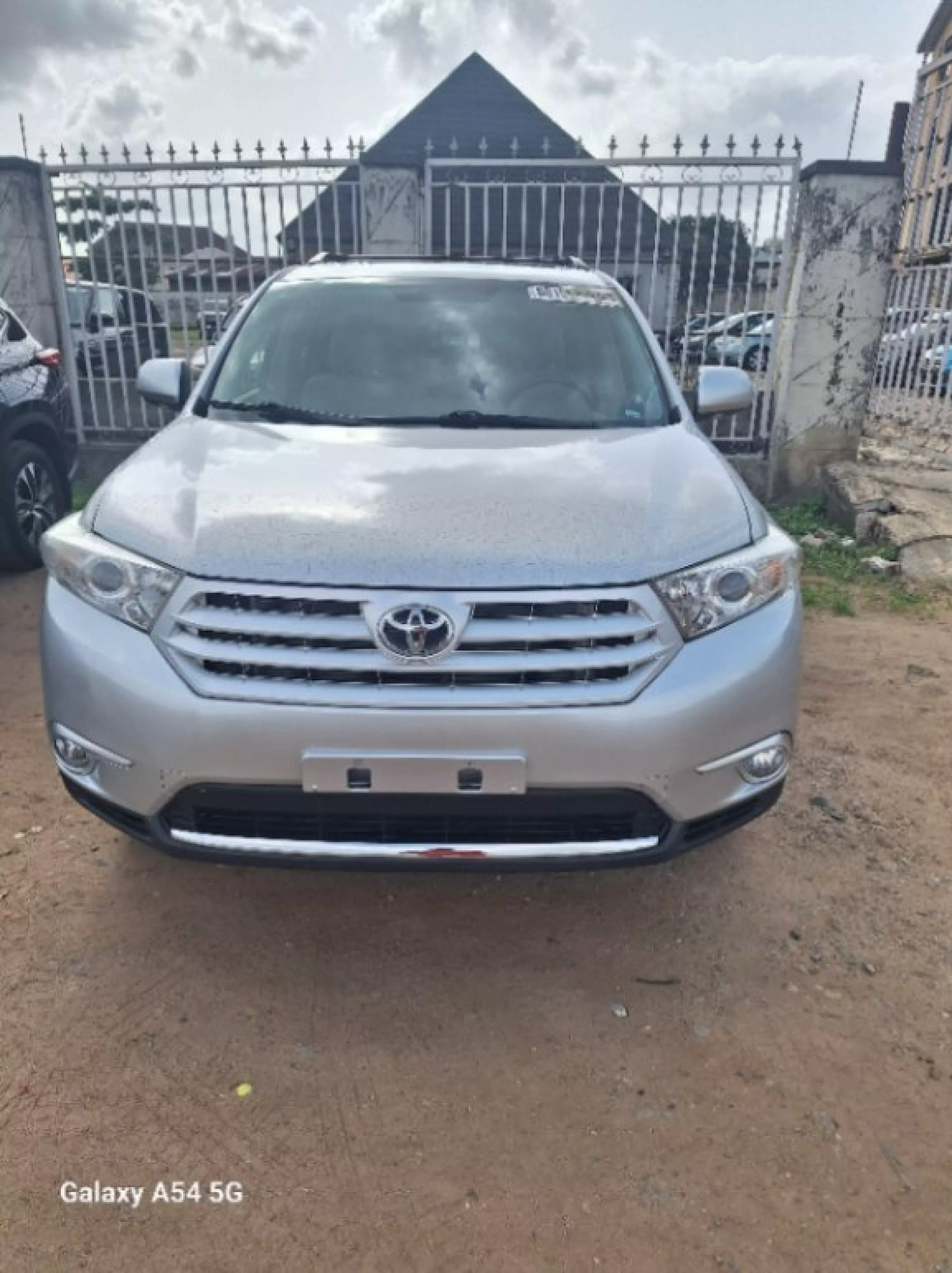 Toyota Highlander - 2011