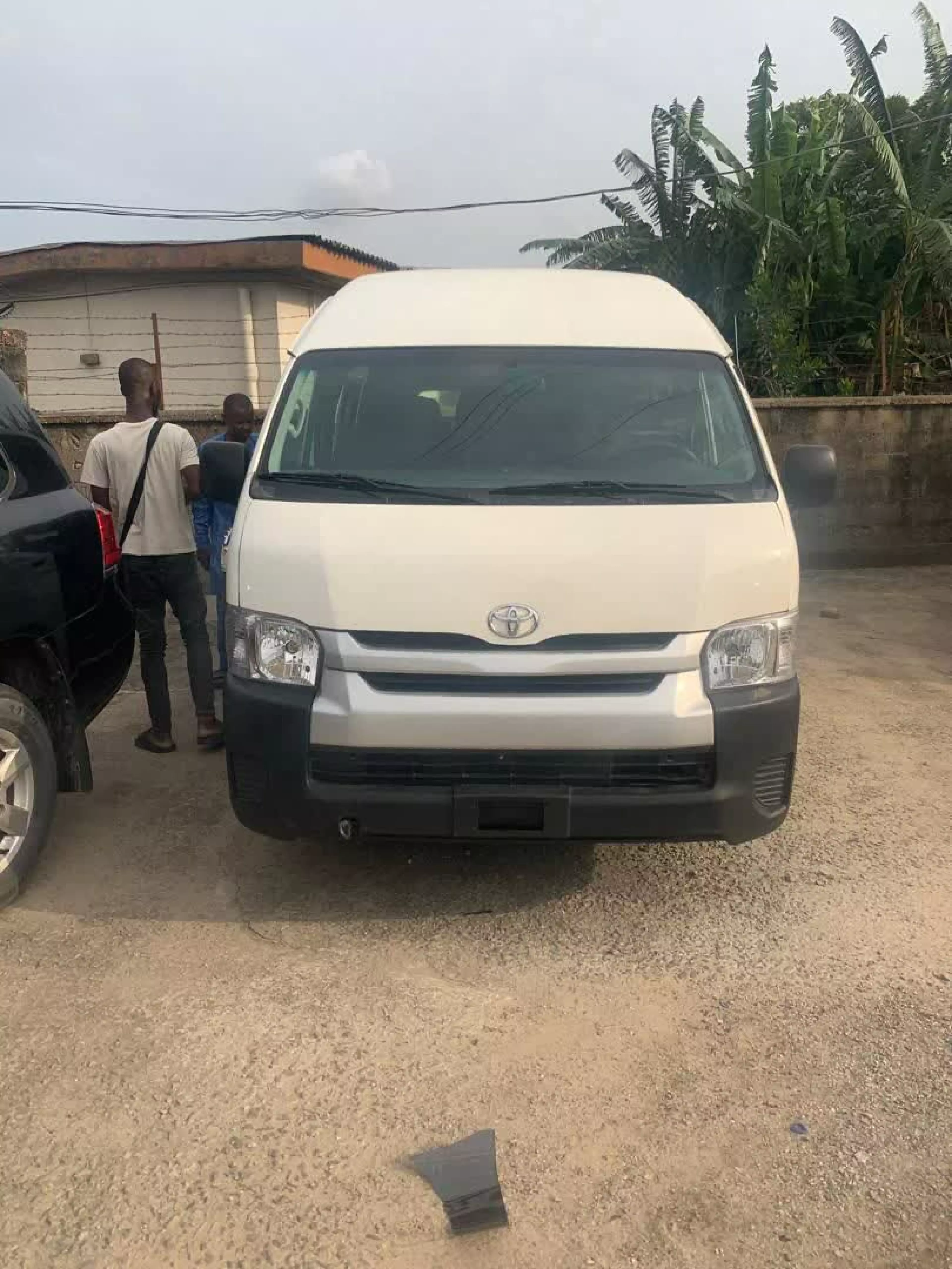 Toyota Hiace (High Roof)   - 2018